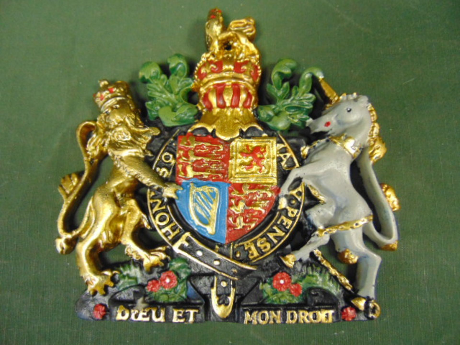 Hand Painted Small Royal Crest