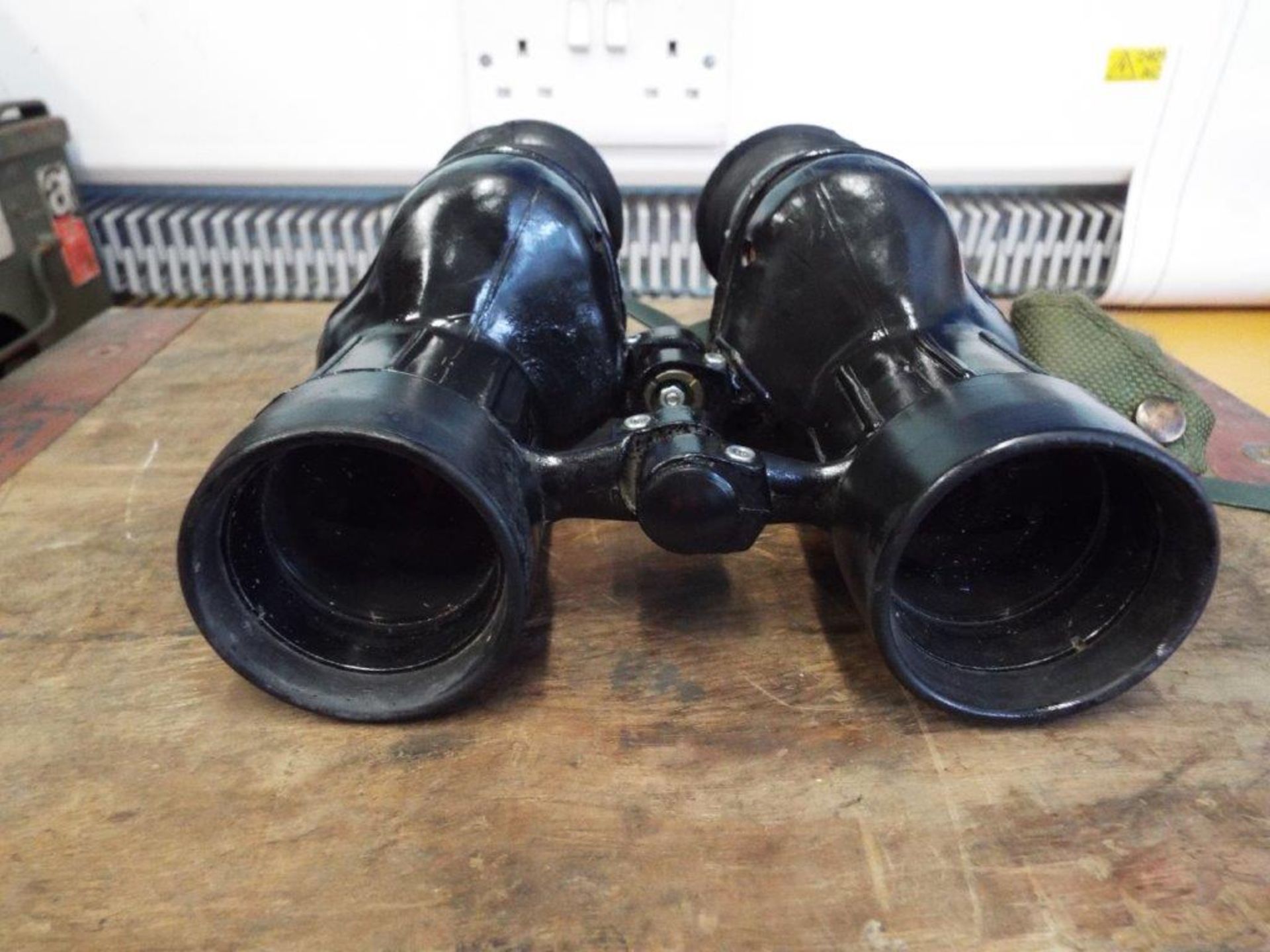 L12A1 Avimo Self Focusing Prism Binoculars - Image 3 of 7