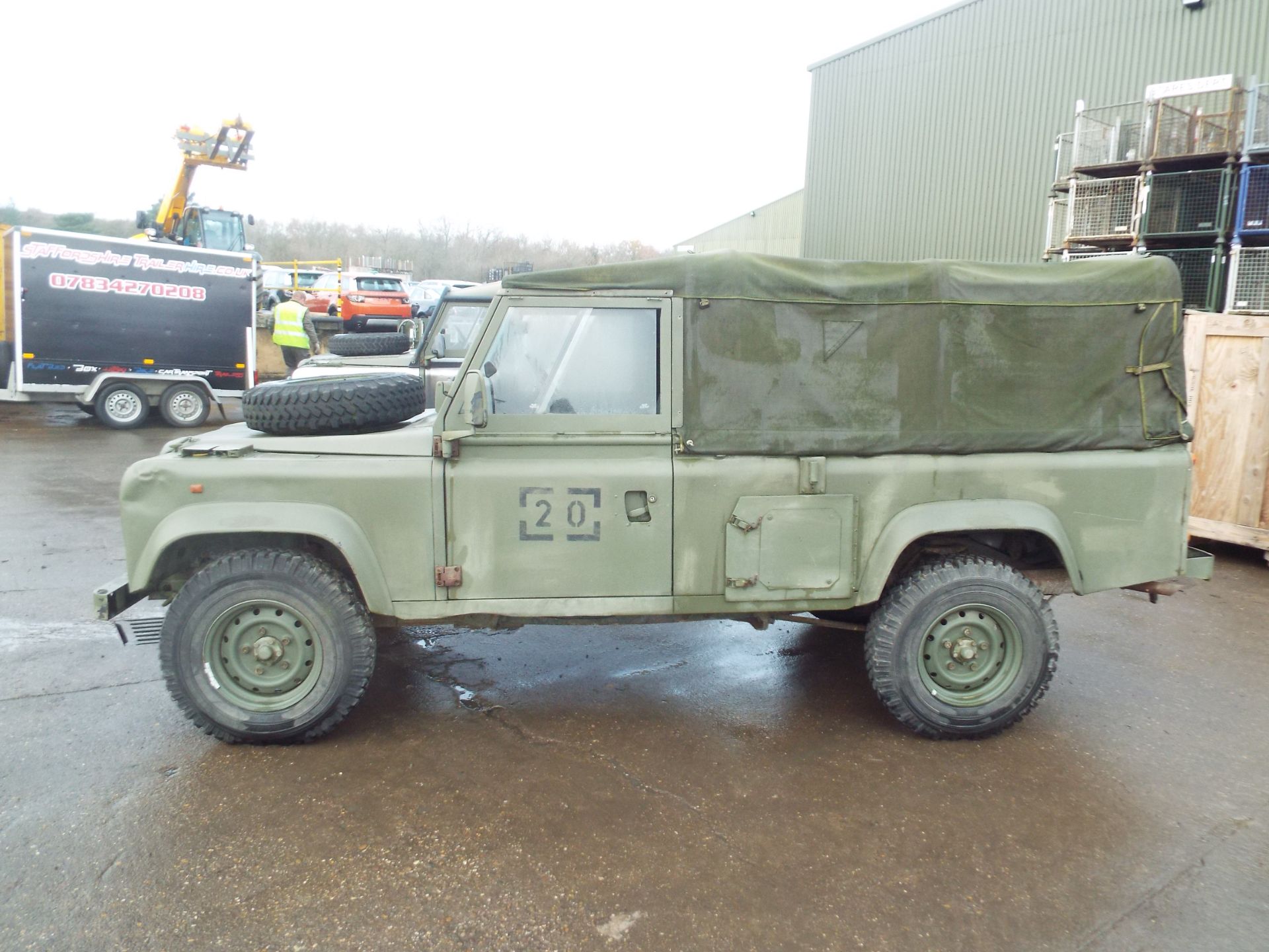 Land Rover Defender 110 Soft Top - R380 Gearbox - Image 4 of 26