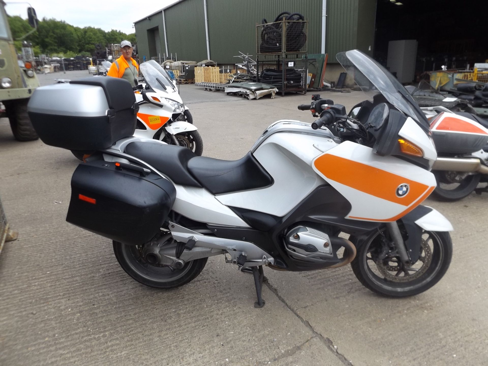 2005 BMW R1200RT Motorbike - Image 6 of 10