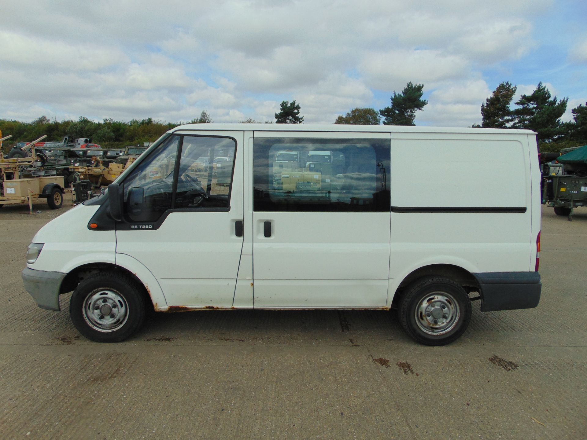 Ford Transit T260 Crew Cab Panel Van - Bild 4 aus 19