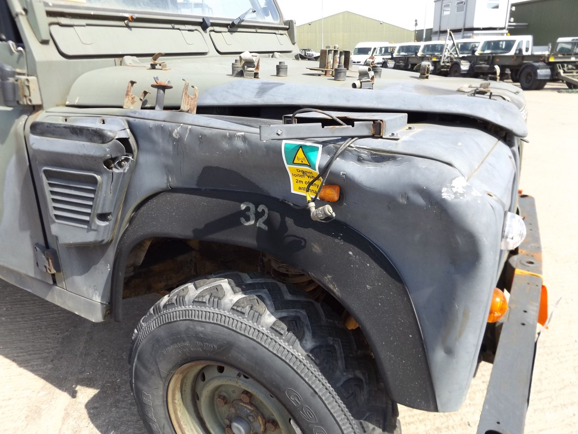 Land Rover Wolf 110 Soft Top suitable for spares or repairs - Bild 14 aus 16