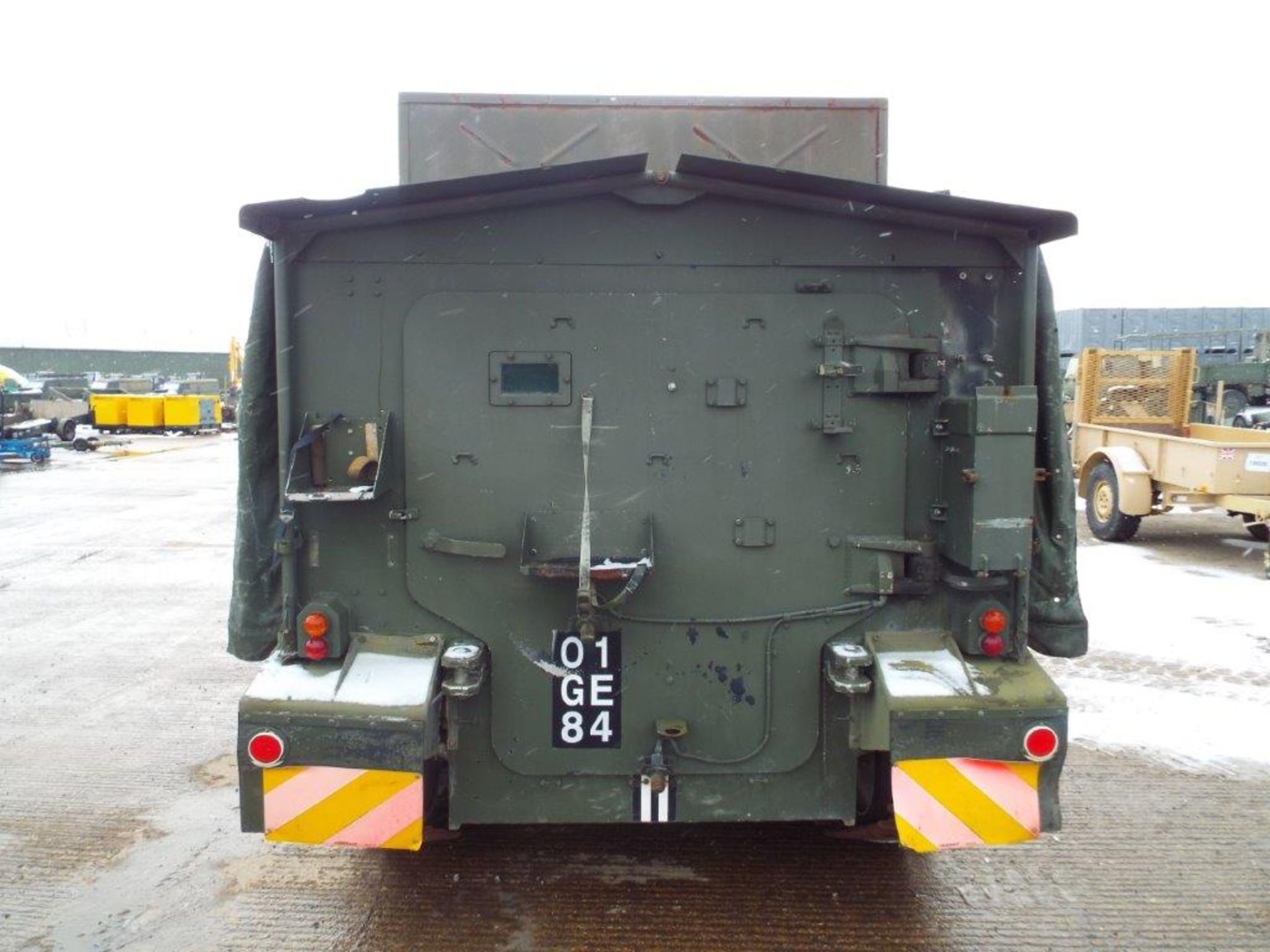 Dieselised CVRT FV105 Sultan Armoured Personnel Carrier with David Brown TN15e Gearbox - Image 6 of 26