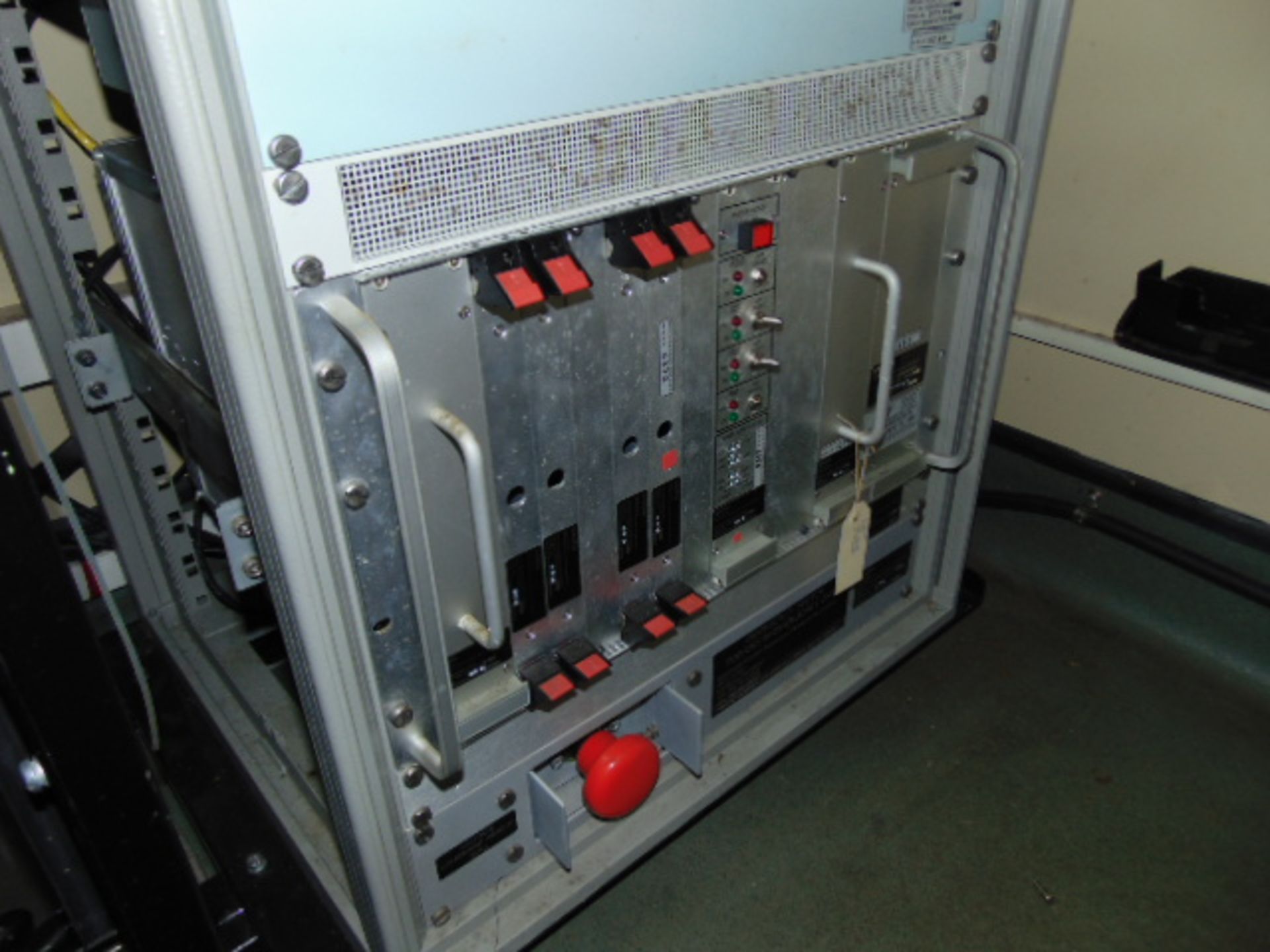 Containerised Insys Ltd Integrated Biological Detection/Decontamination System (IBDS) - Image 25 of 57