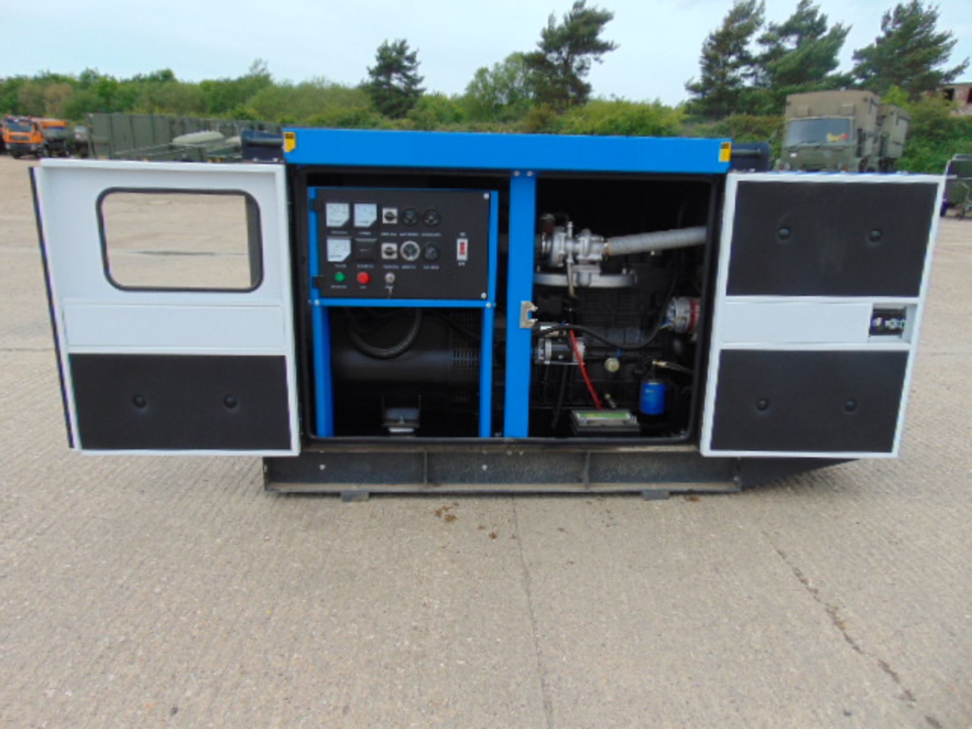 UNISSUED WITH TEST HOURS ONLY 50 KVA 3 Phase Silent Diesel Generator Set - Image 2 of 19