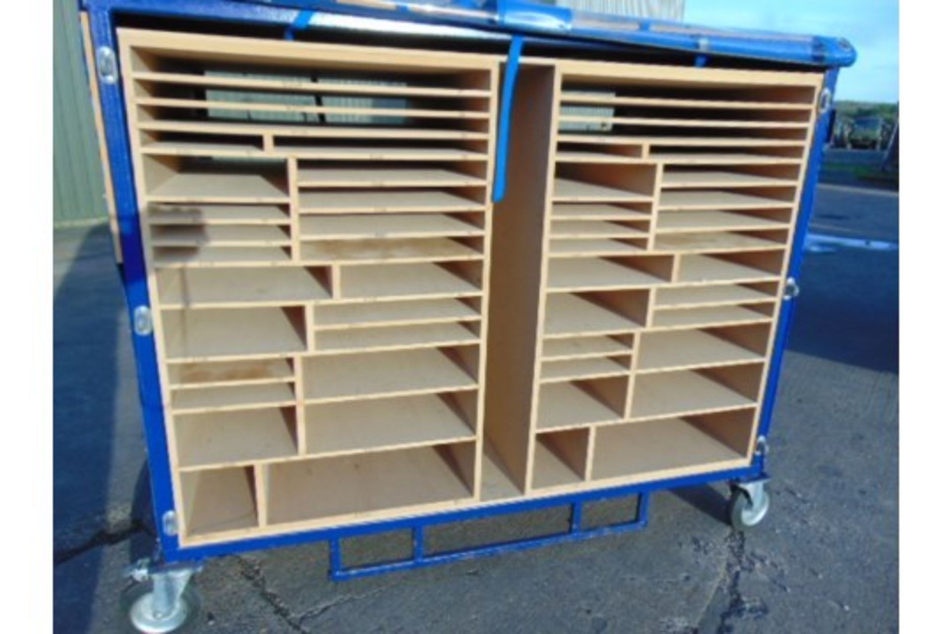 Double Sided Mobile Tool Trolley - Image 2 of 6