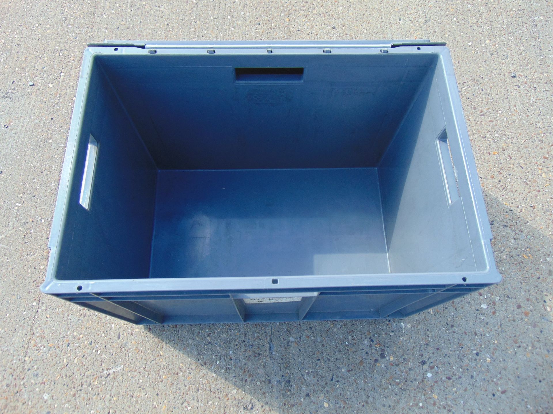 12 x Standard MoD Stackable Storage Boxes c/w Lids - Image 7 of 8