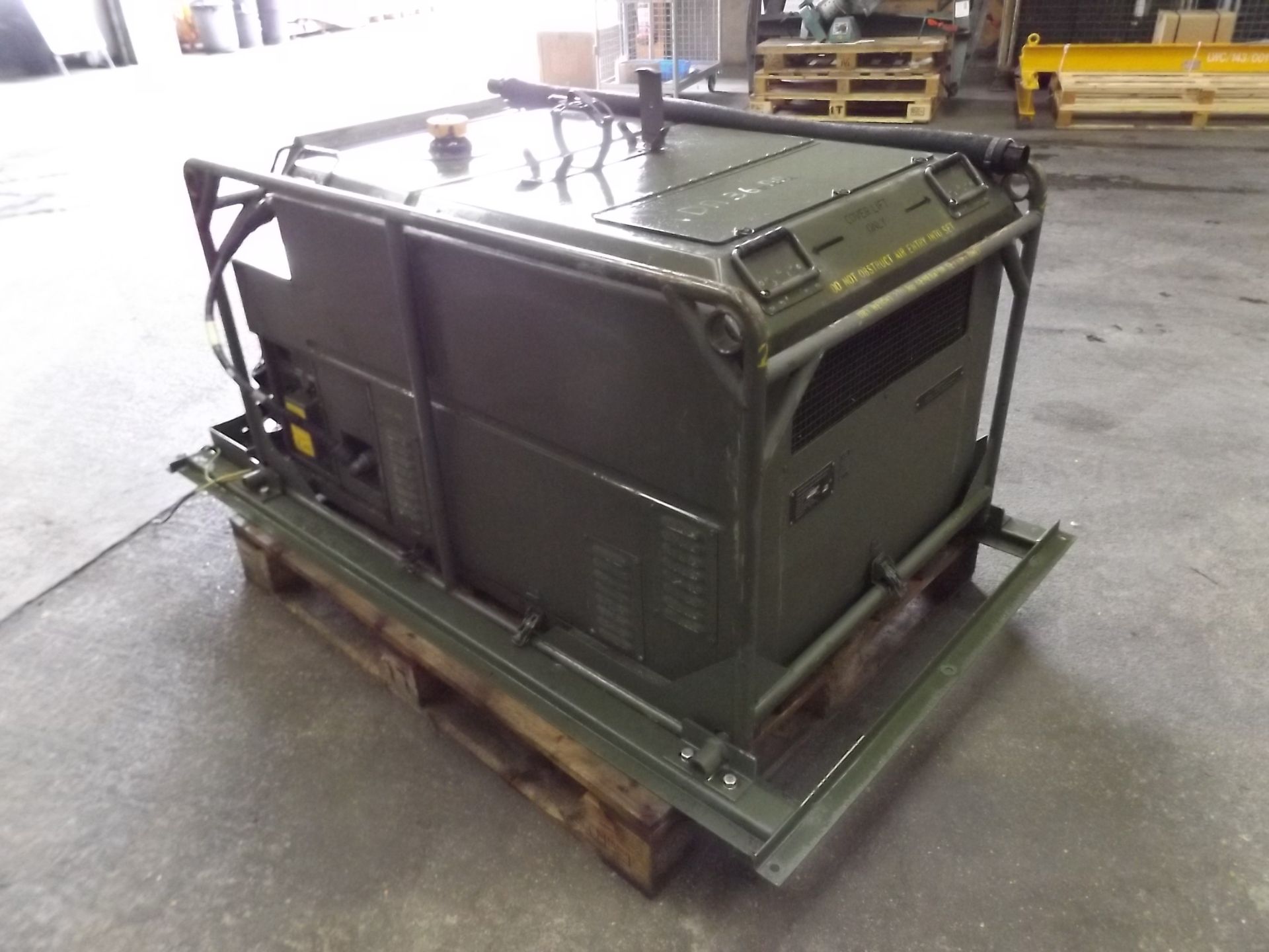 Lister Petter Air Log 4169 A 5.6 KVA Single Phase Diesel Generator - Image 10 of 14