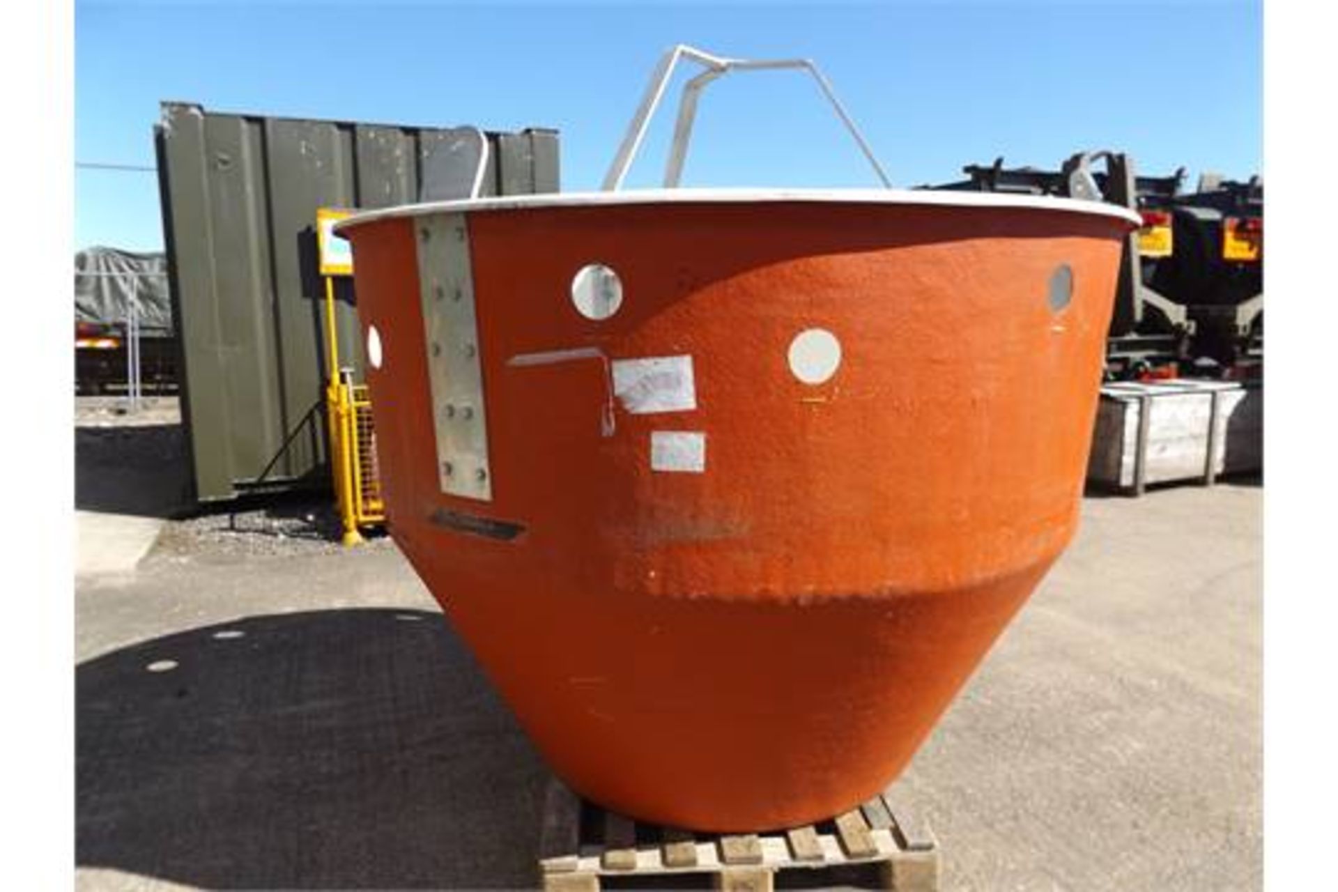 SIMS SF 1000 Rainmaker Heli Bucket - Image 3 of 5