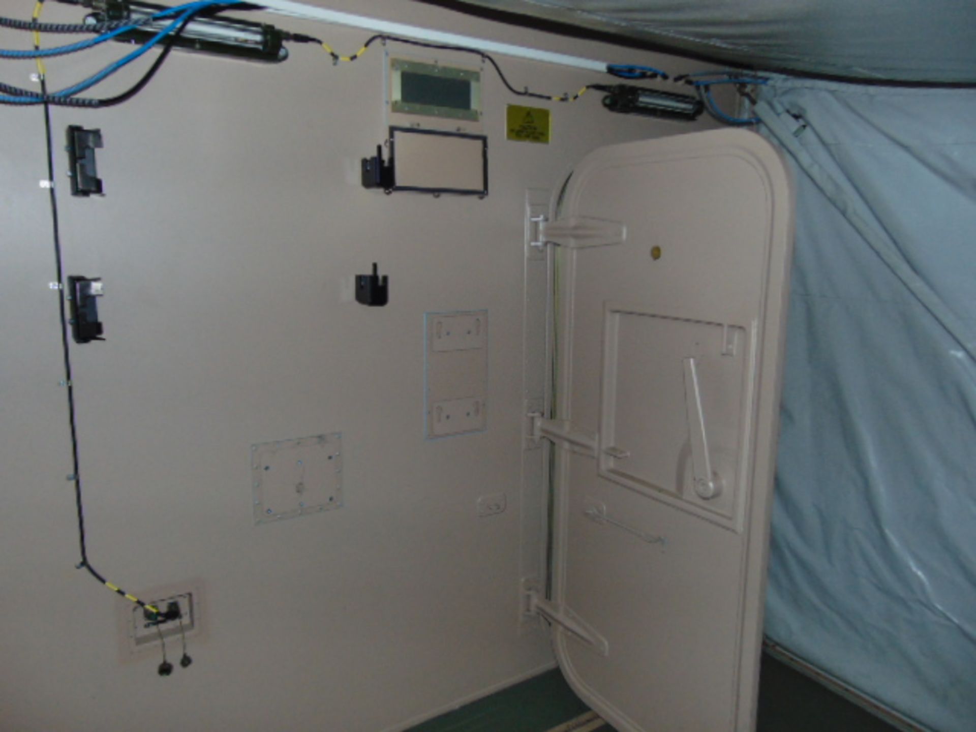 Containerised Insys Ltd Integrated Biological Detection/Decontamination System (IBDS) - Image 20 of 57