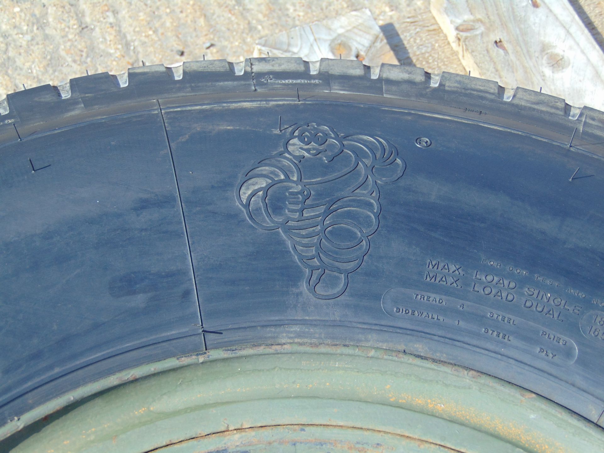 Michelin XZA 8.25 R16 Tyre with 6 Stud Rim - Image 5 of 7