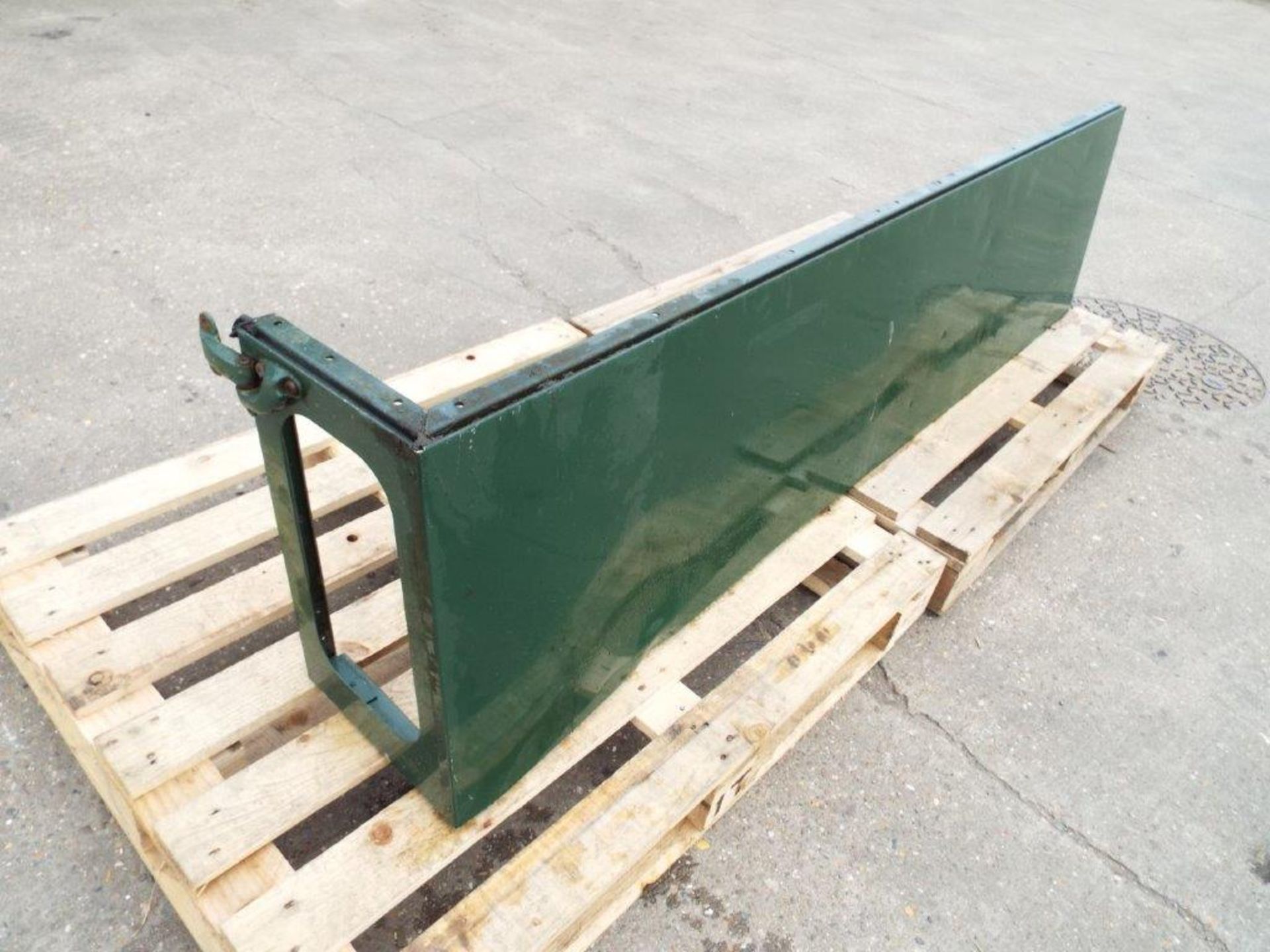 2 x Land Rover Defender 110 Rear Body Panels - Image 2 of 10