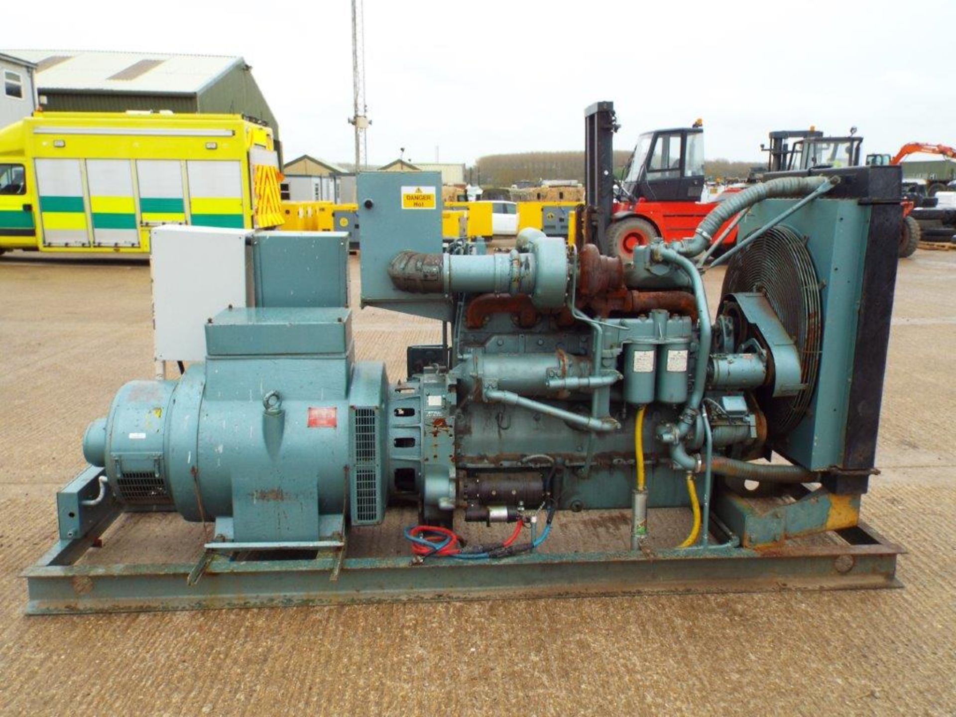 Newage Stamford 208KVA 380/440V 316/273A 3 Phase Diesel Alternator - Image 6 of 21