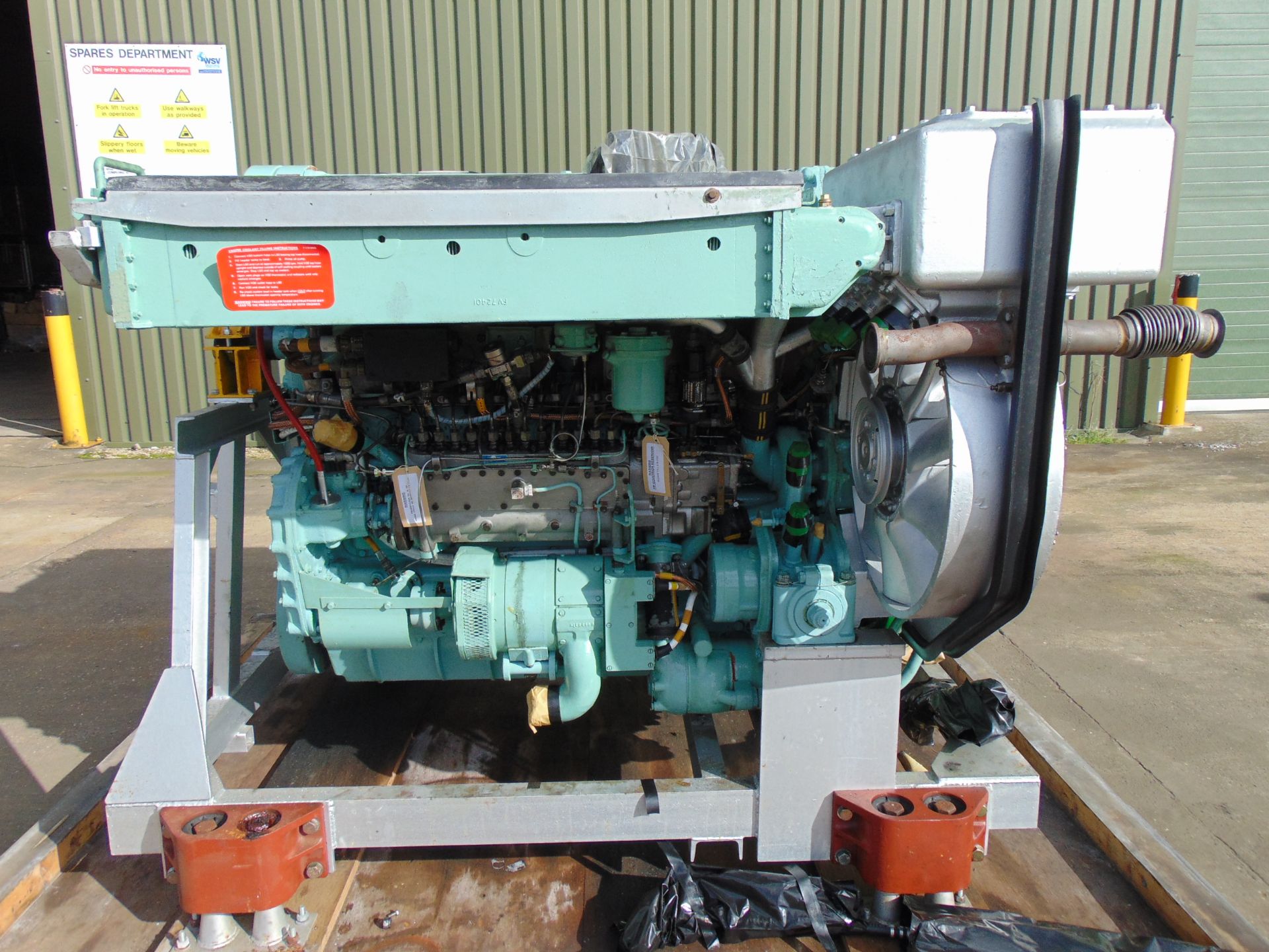 Cheiftain MBT Leyland L60 MK4 19L Vertical Six Cylinder Opposed Piston Diesel Engine Power Pack - Image 4 of 34