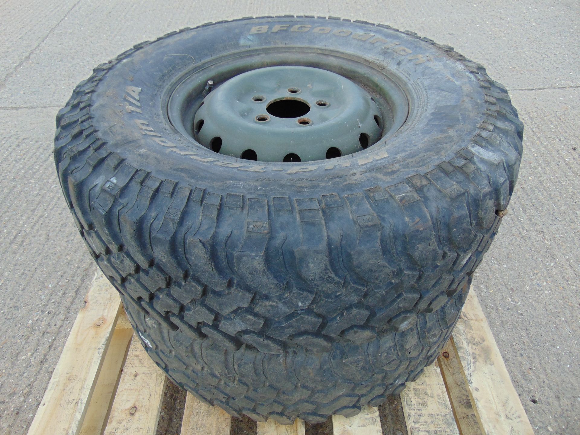 2 x BF Goodrich Mud Terrain TA LT 285/75 R16 Tyres complete with Rims
