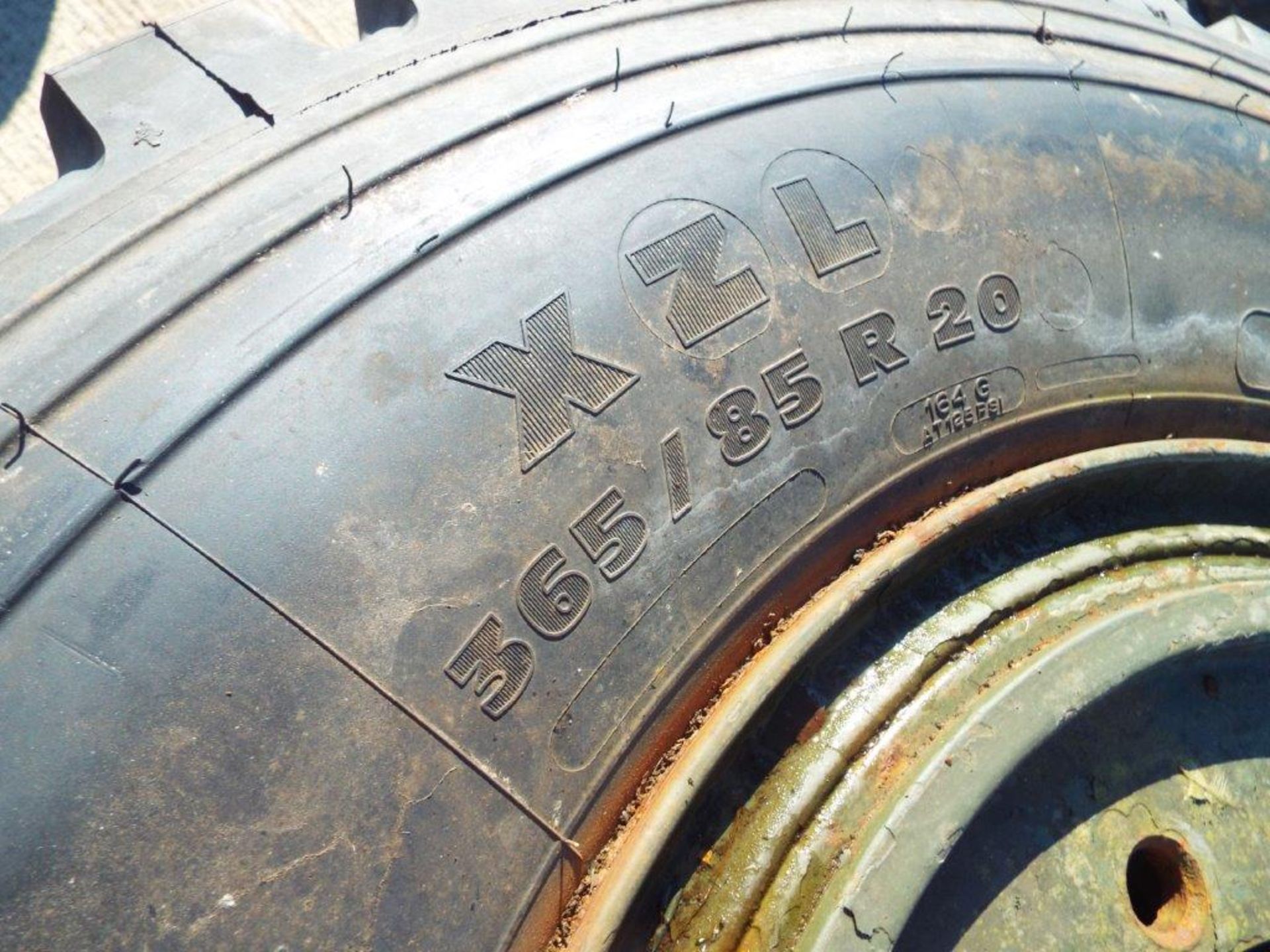 5 x Michelin XZL 365/85 R20 Tyres with Runflat Inserts and 10 Stud Rims - Image 6 of 8