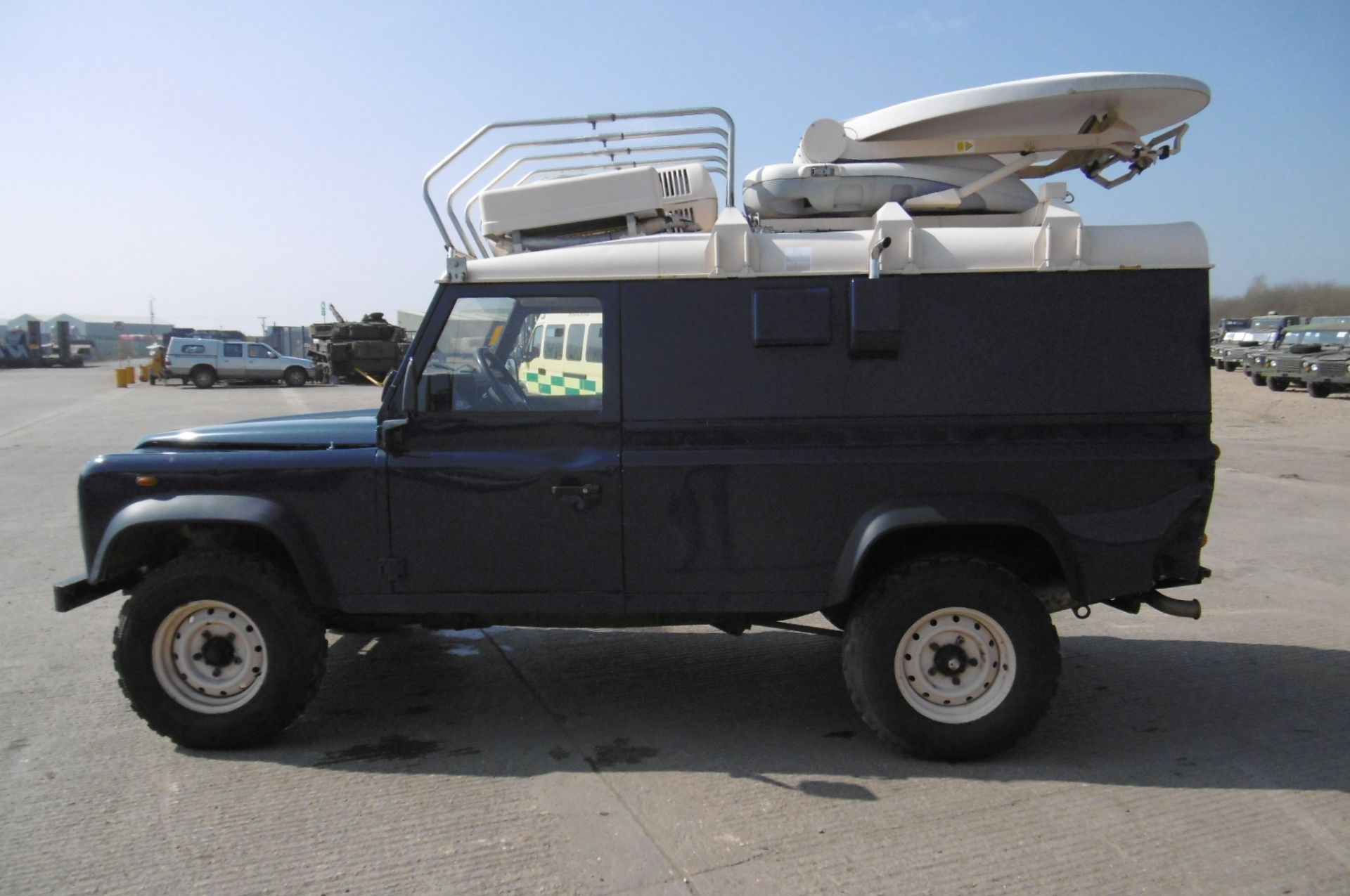 Left Hand Drive SATCOM/Communications Land Rover Defender 110 TD5 - Image 4 of 25