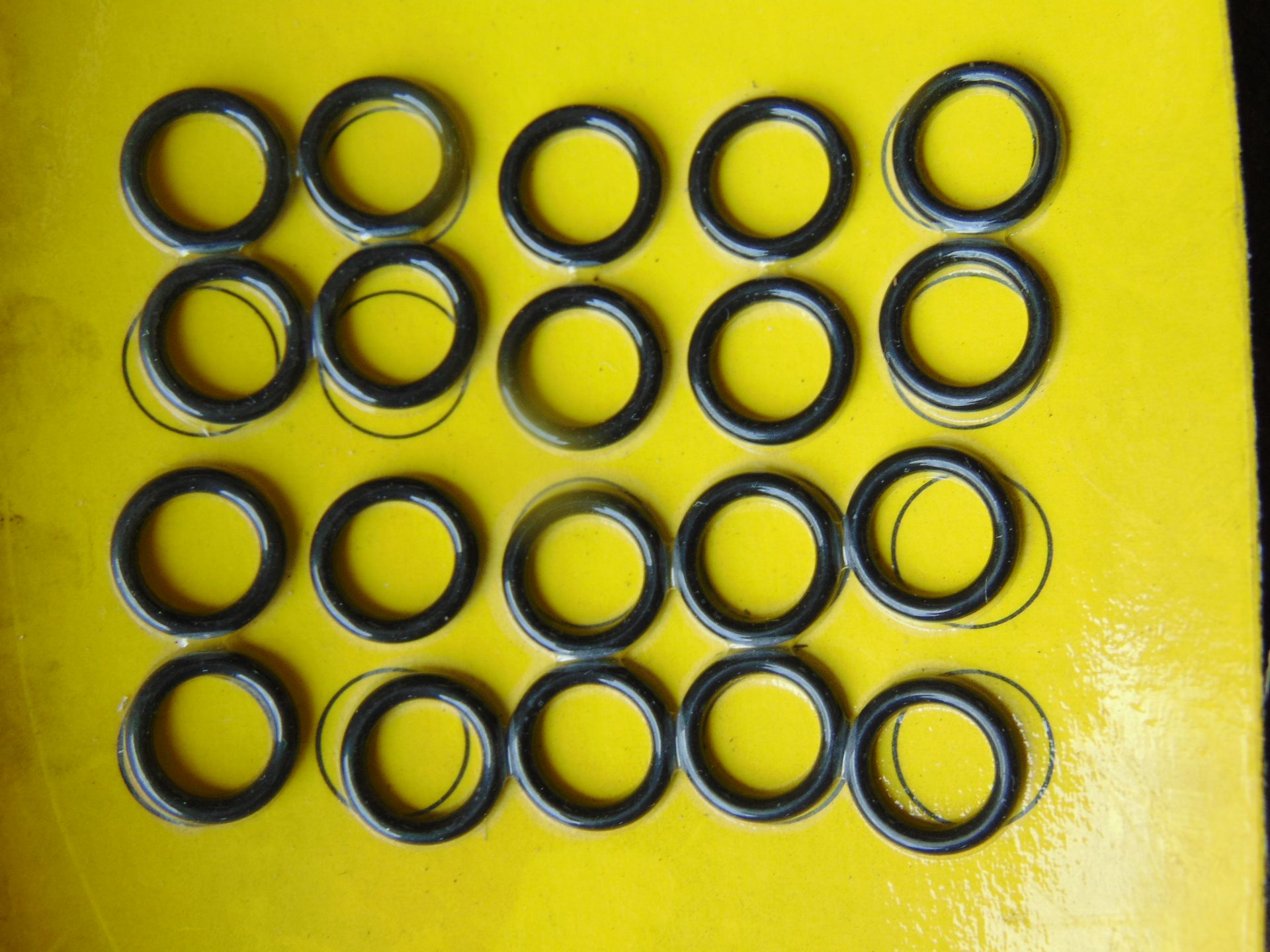 30 x Karcher O Ring Sets P/no 2.880-208 - Image 3 of 3