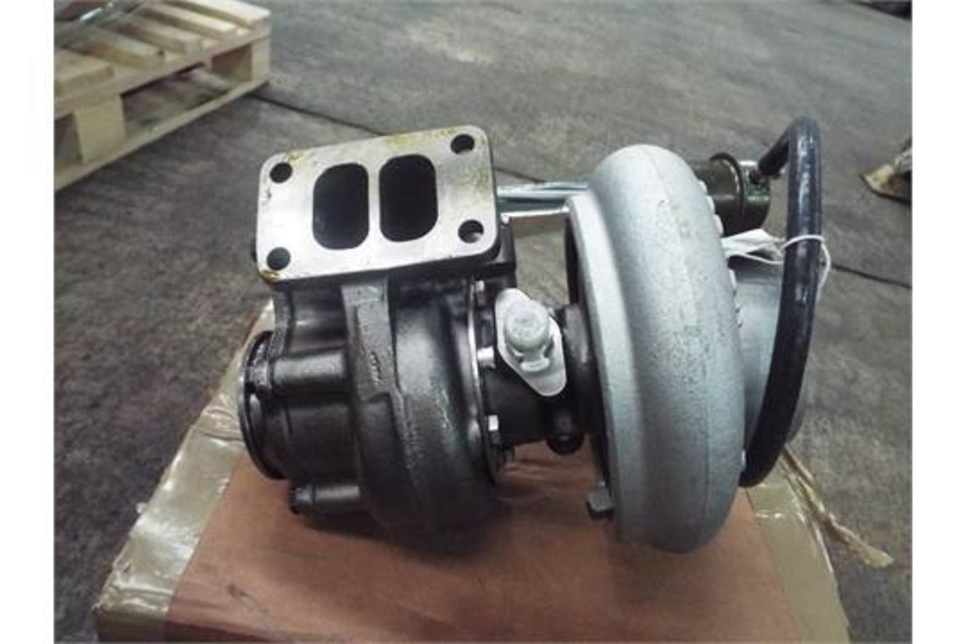 Holset HX35W Turbo Charger CUMMINS P/No 405327 - Bild 5 aus 9