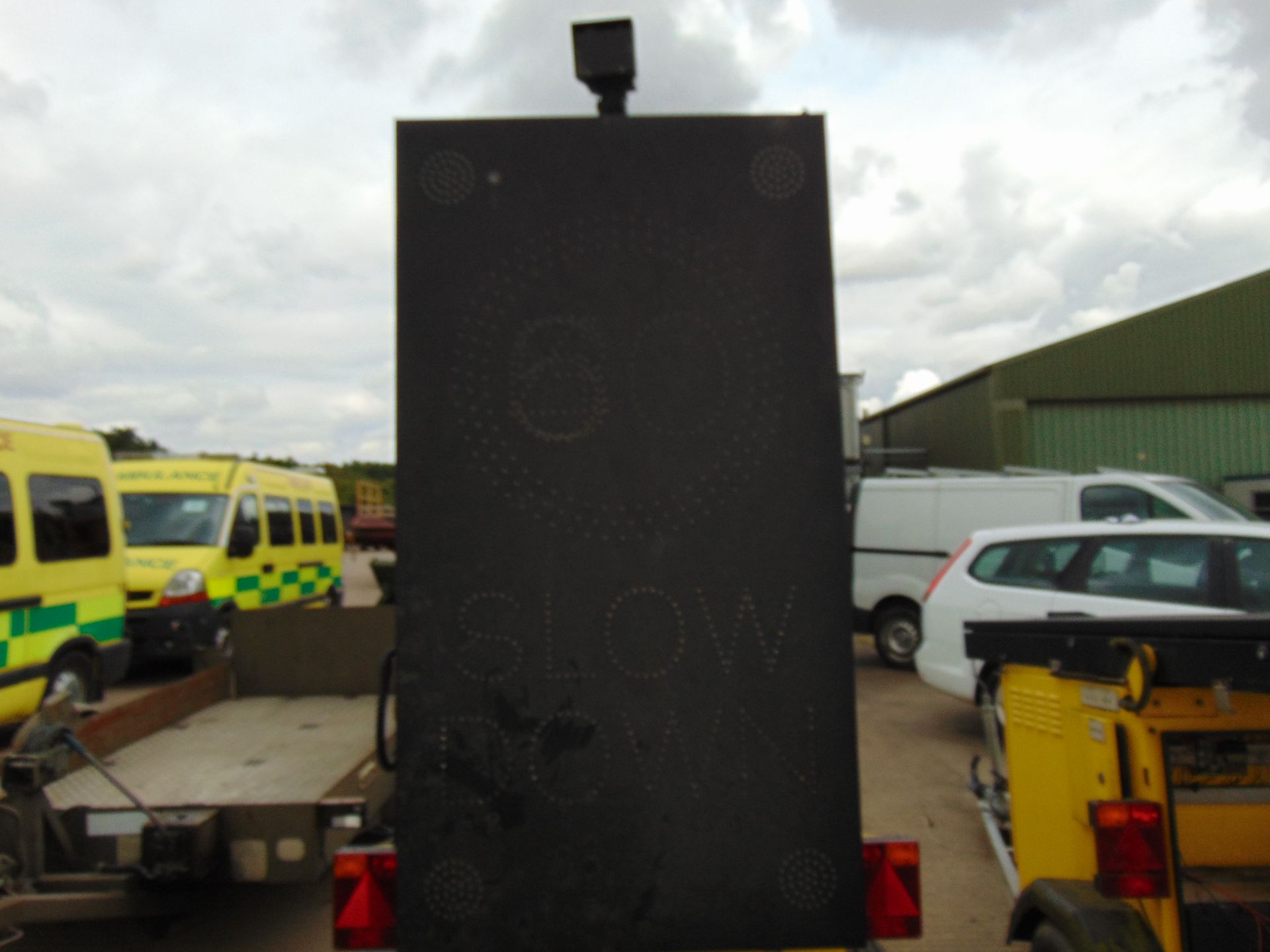 Dambach Single Axle Trailer Mounted Mobile Vehicle Message Sign with Generator and Speed Camera