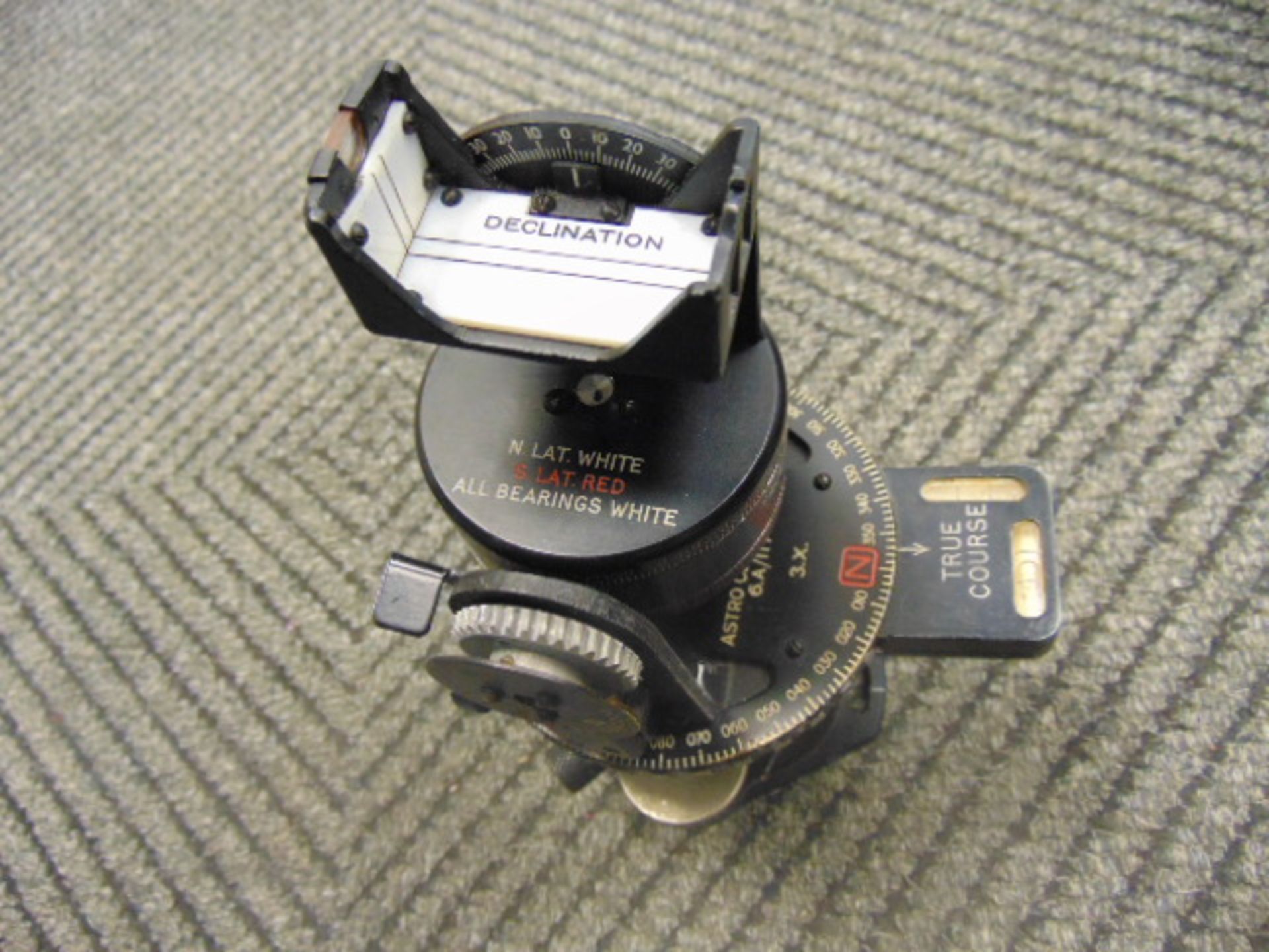 Very Rare Air Ministry Astro Mk 2 Compass with Original Case - Image 2 of 8