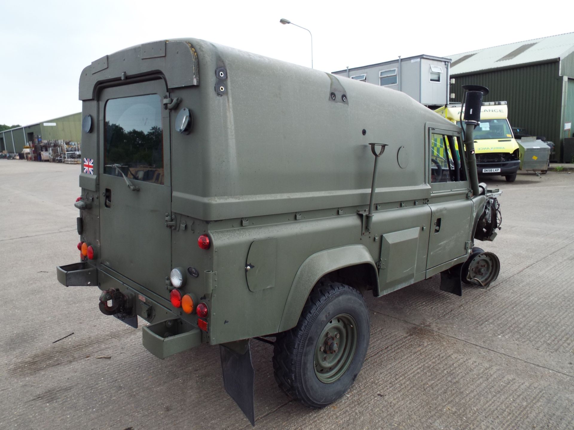 Royal Marines a Very Rare Winter/Water Land Rover Wolf 110 Hard Top - Image 5 of 27