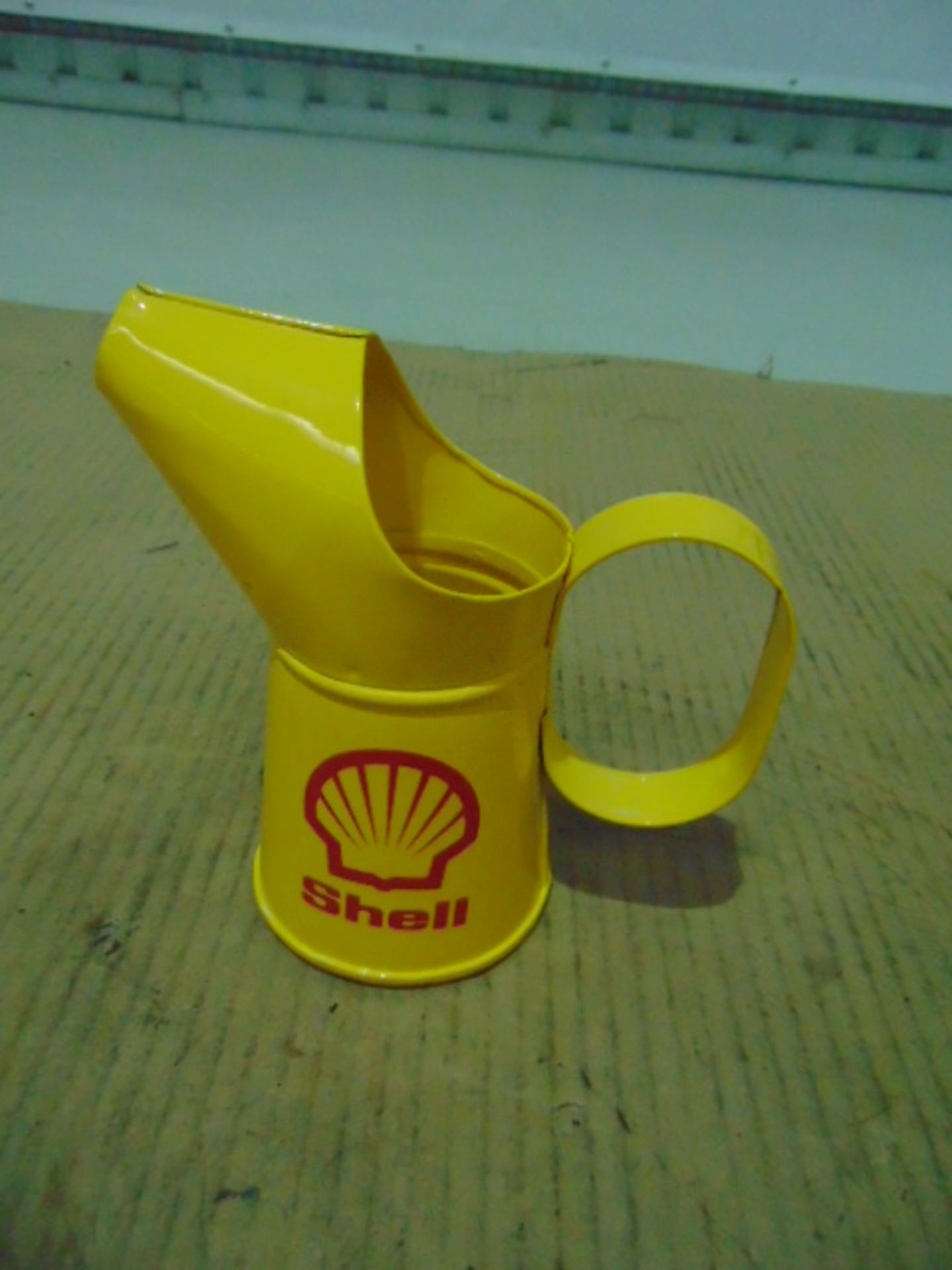 Set of 5 x Shell Branded Mixed Size Oil Pourer Cans - Bild 6 aus 8
