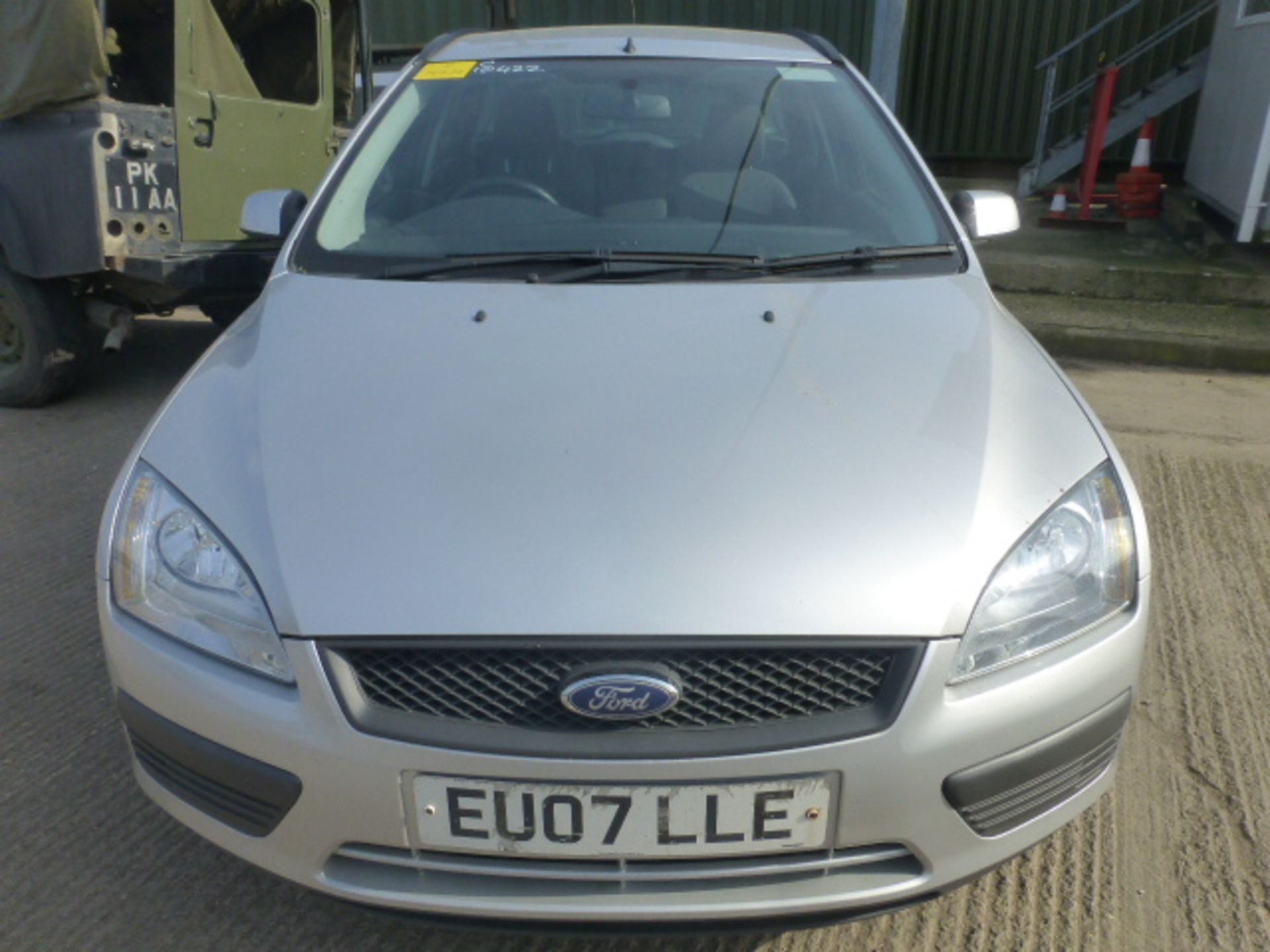 Ford Focus 1.8TDCi Estate - Image 2 of 14