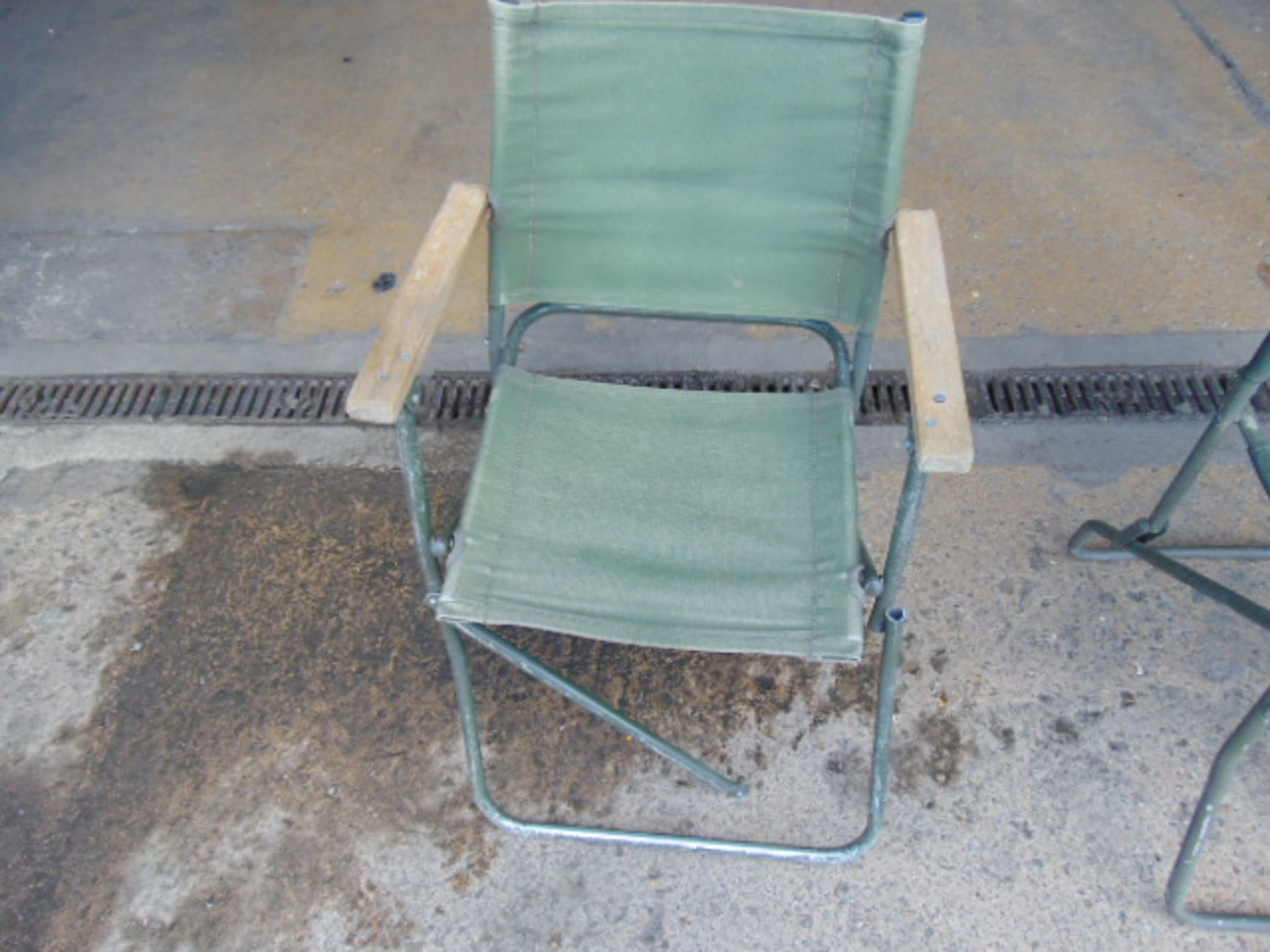 5 x Land Rover Camping Chairs - Image 3 of 8