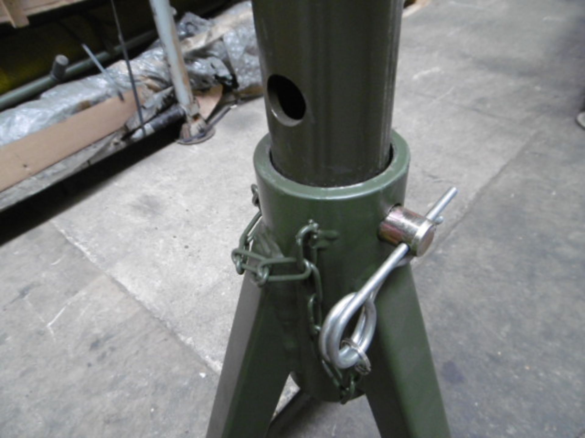 4 x Jelba Heavy Duty 100KN (10 Ton) Axle Stands - Image 3 of 6