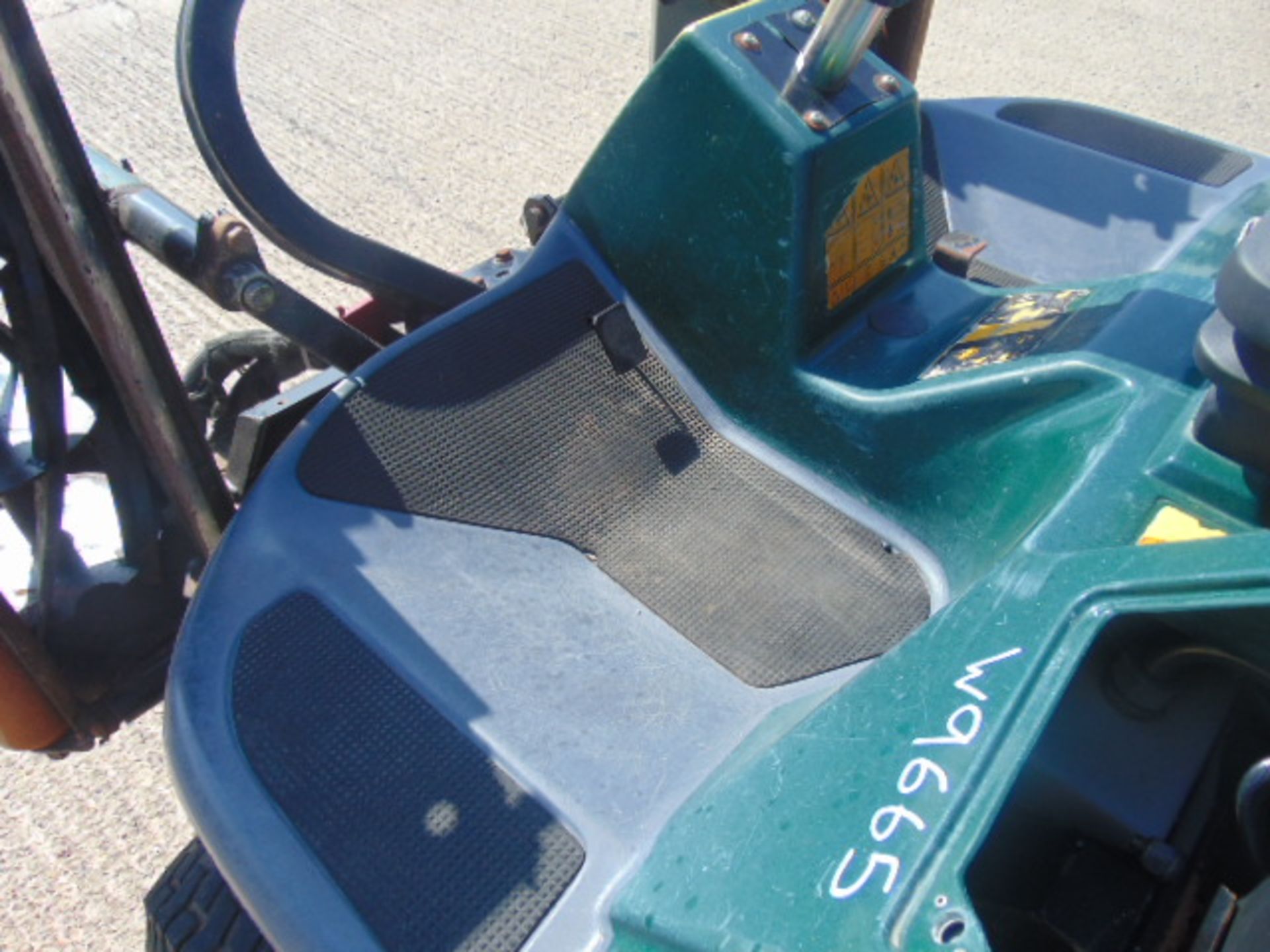 2008 Hayter LT322 Triple Gang Ride on Mower Council Owned - Image 18 of 23