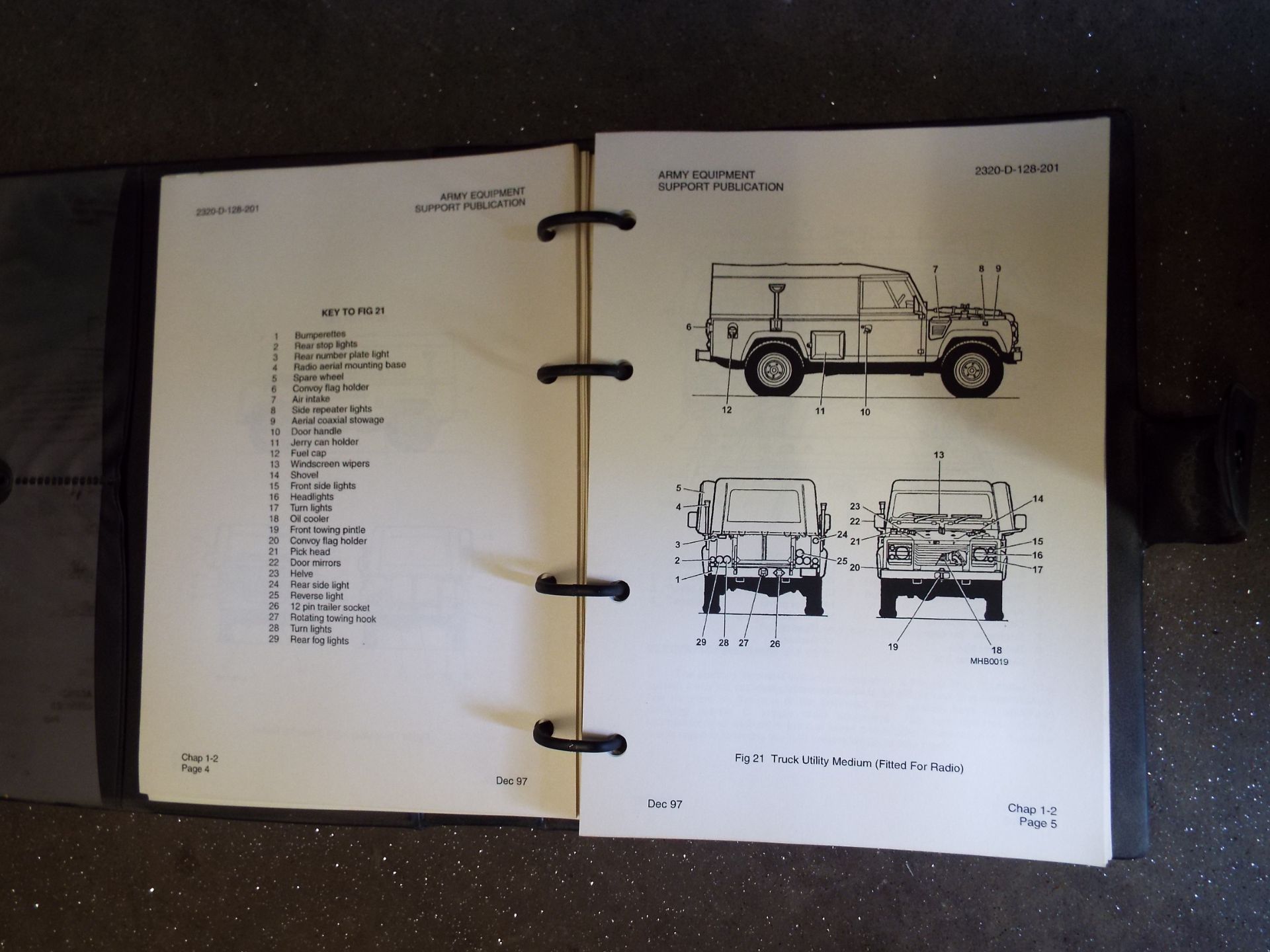 Extremely Rare Military Land Rover WOLF Operating Manual - Image 5 of 10
