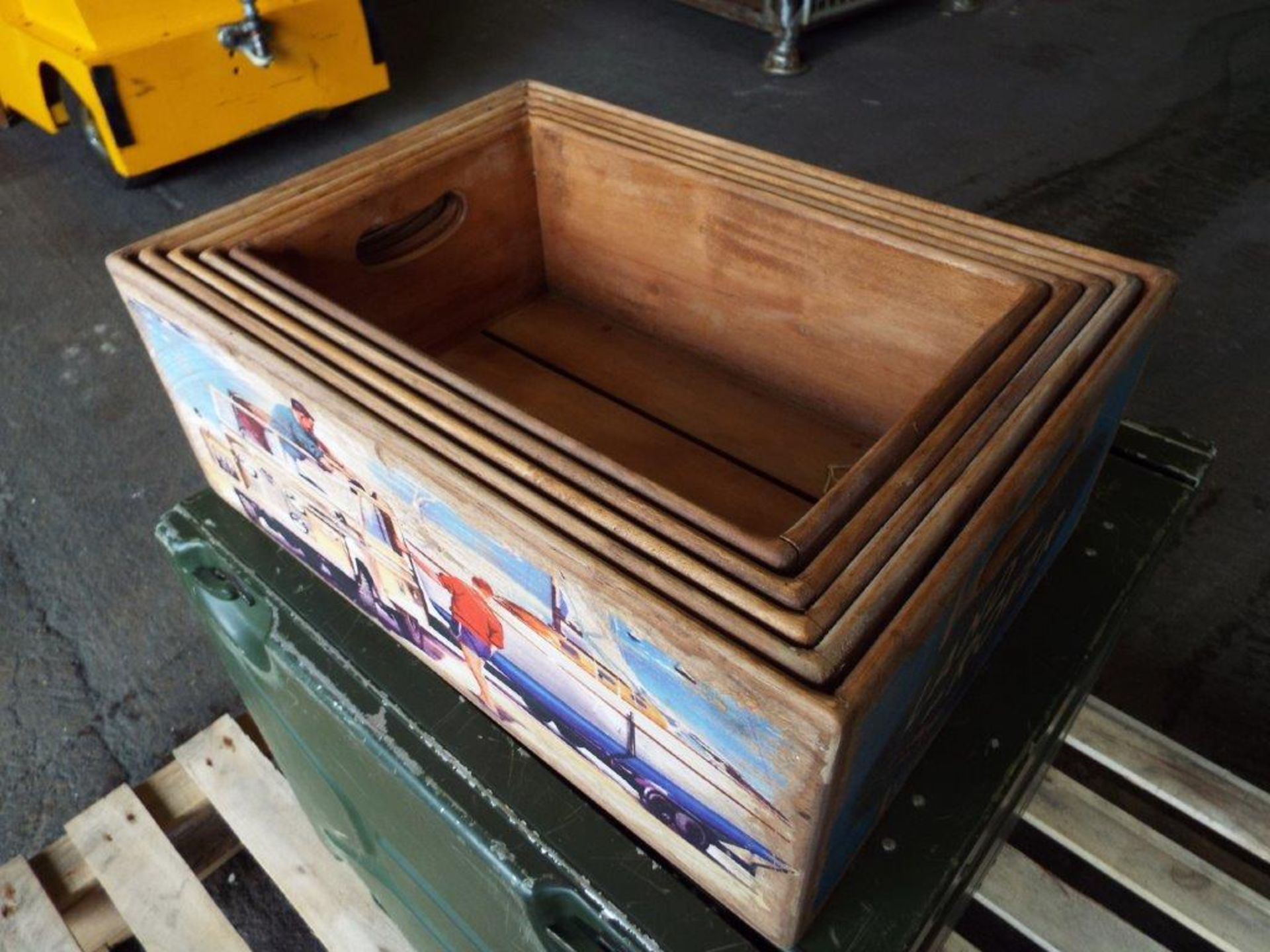 5 x Land Rover Wooden Display / Storage Boxes - Image 7 of 8