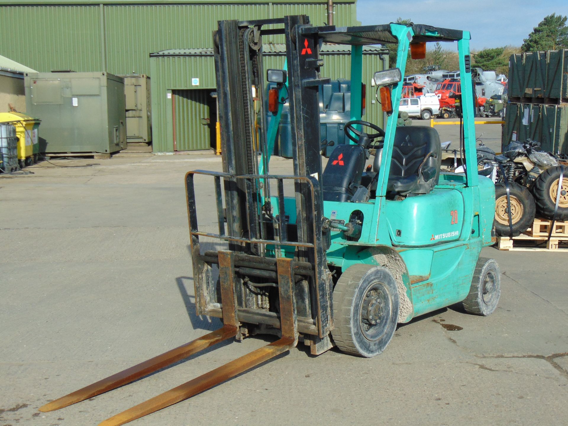 Mitsubishi FD20K Counter Balance Diesel Forklift - Image 3 of 16