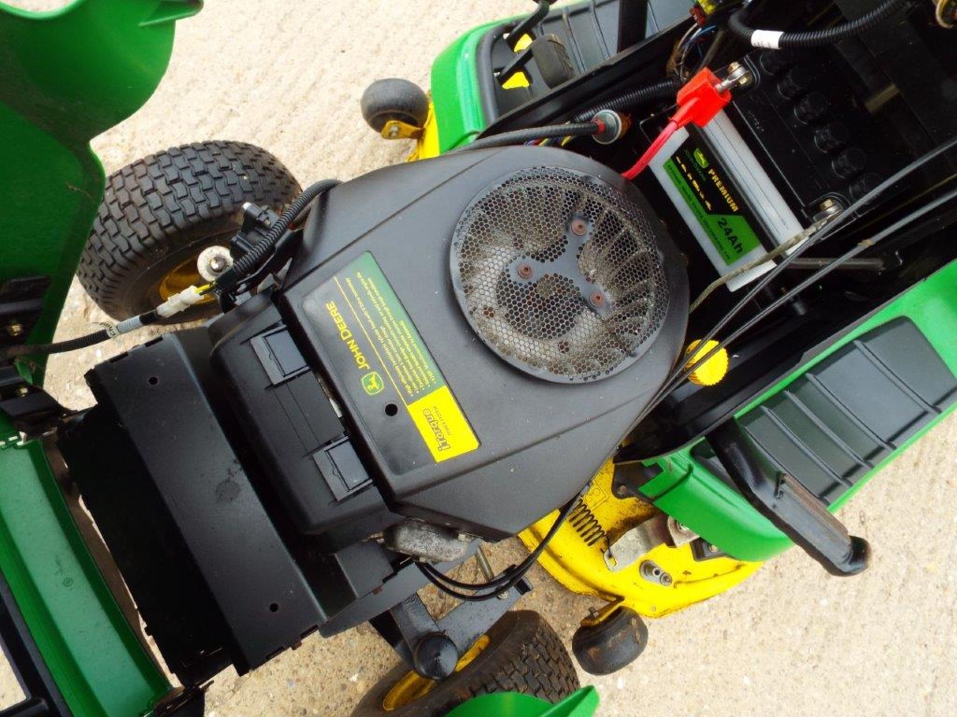 John Deere X300R 18.5-hp V-twin Lawn Tractor with 42" Deck - Image 16 of 20