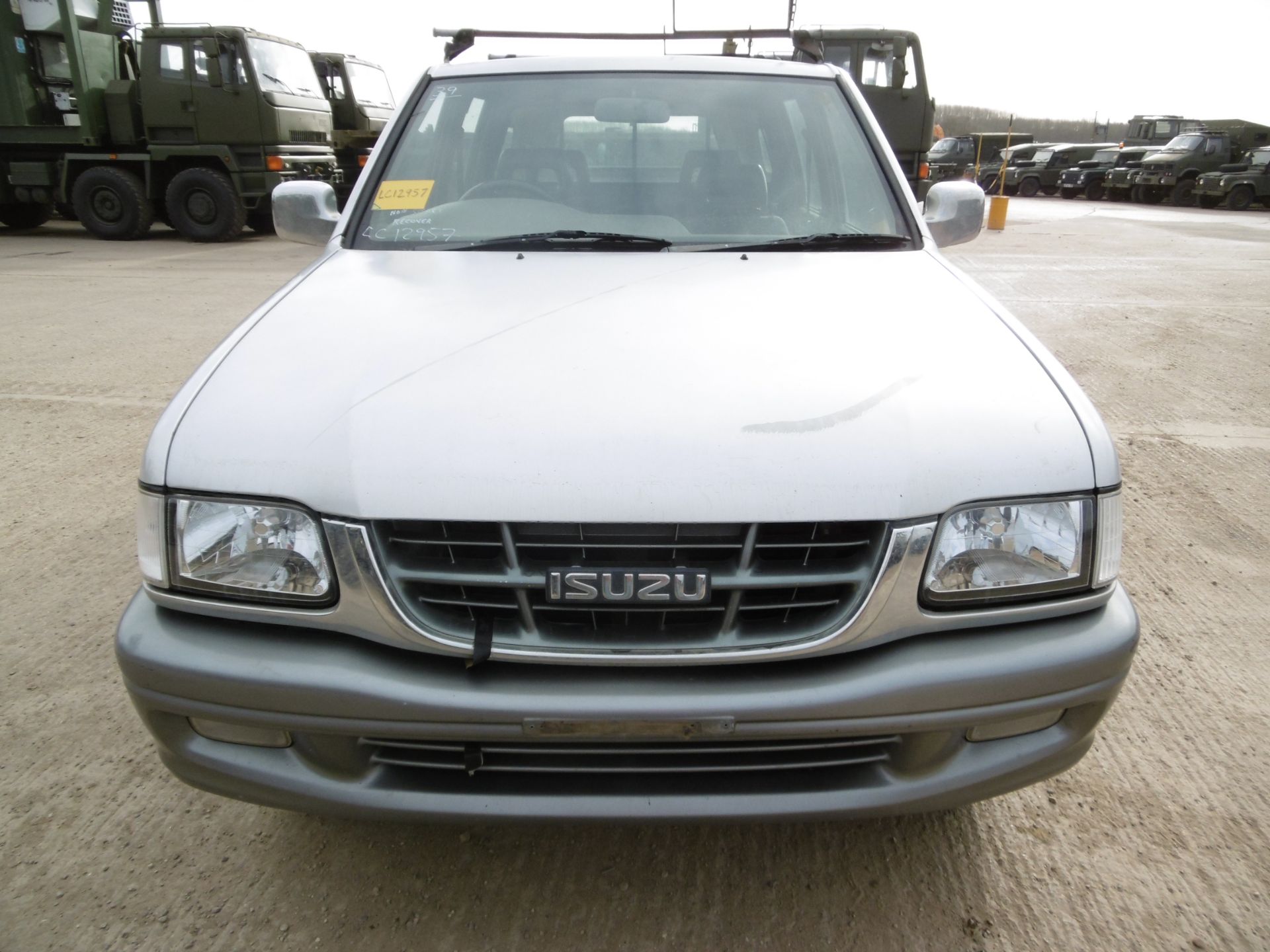 Isuzu Trooper Double Cab pickup 3.1 Turbo Diesel 4 x 4 - Relisted due to Bidder Default - Bild 2 aus 16