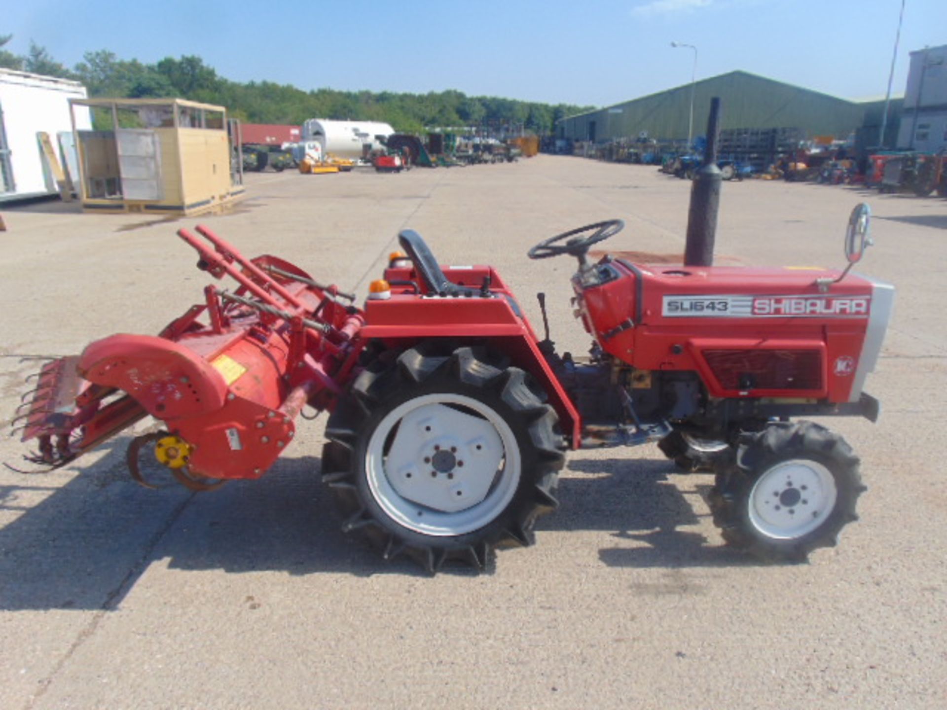 Shibaura Stiger SL1643 Tractor c/w Rotovator - Image 8 of 21