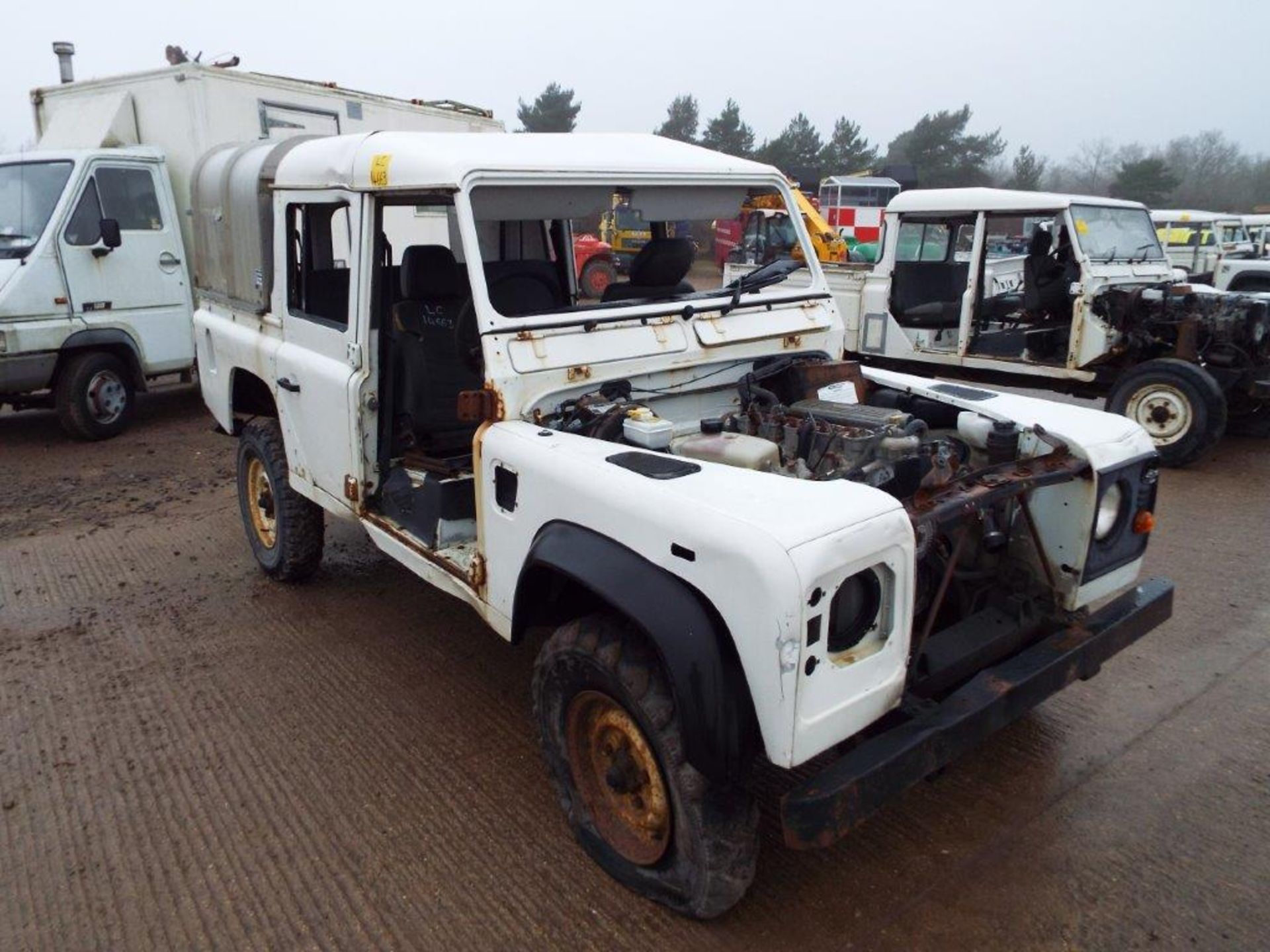 Land Rover Defender 110 300Tdi Double Cab Pick Up - Suitable for Spares or Repairs