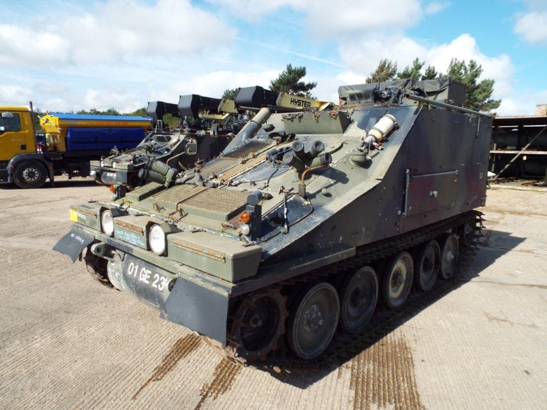 CVRT (Combat Vehicle Reconnaissance Tracked) FV105 Sultan Armoured Personnel Carrier - Bild 3 aus 32