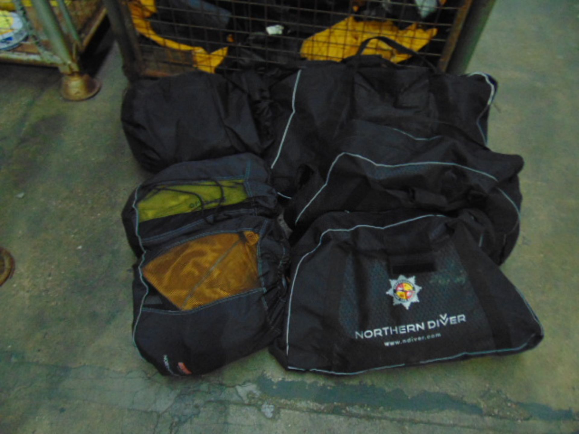 Qty Approx 17 x Ex UK Fire and Rescue Service Mixed Size Dry Suits - Bild 6 aus 6