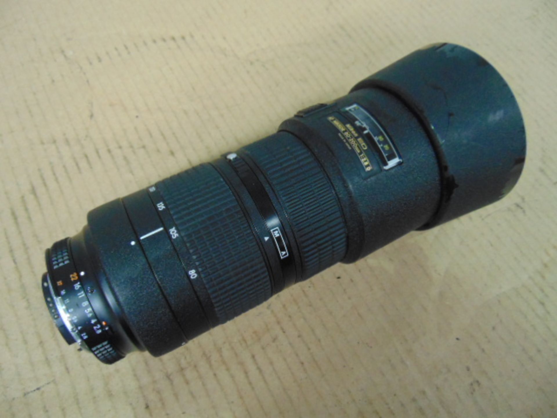 Nikon ED AF Nikkor 80-200mm 1:2.8 D Lense with Leather Carry Case - Image 2 of 11