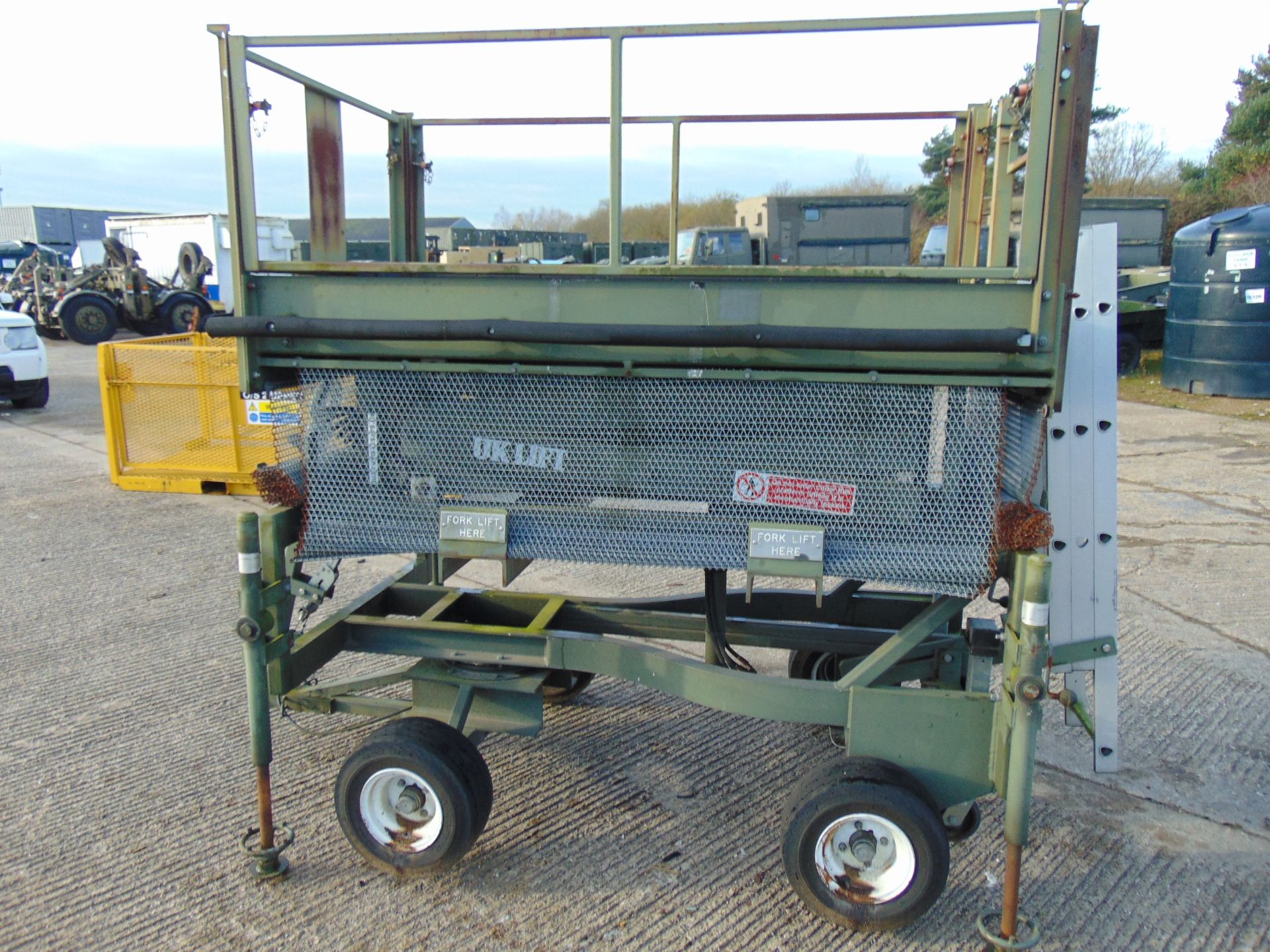 UK Lift Model 00280153MAP Mobile Scissor Lift Access Platform