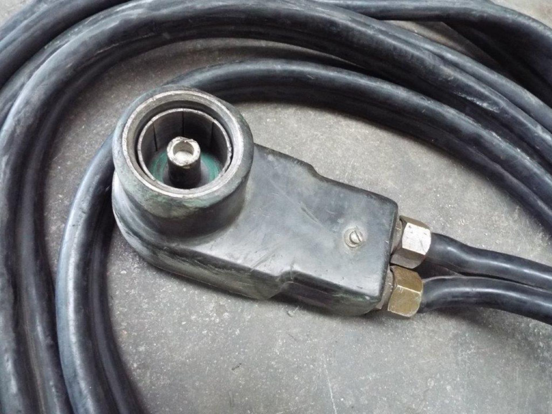 30ft NATO 24V Vehicle Slave Cable - Image 2 of 4