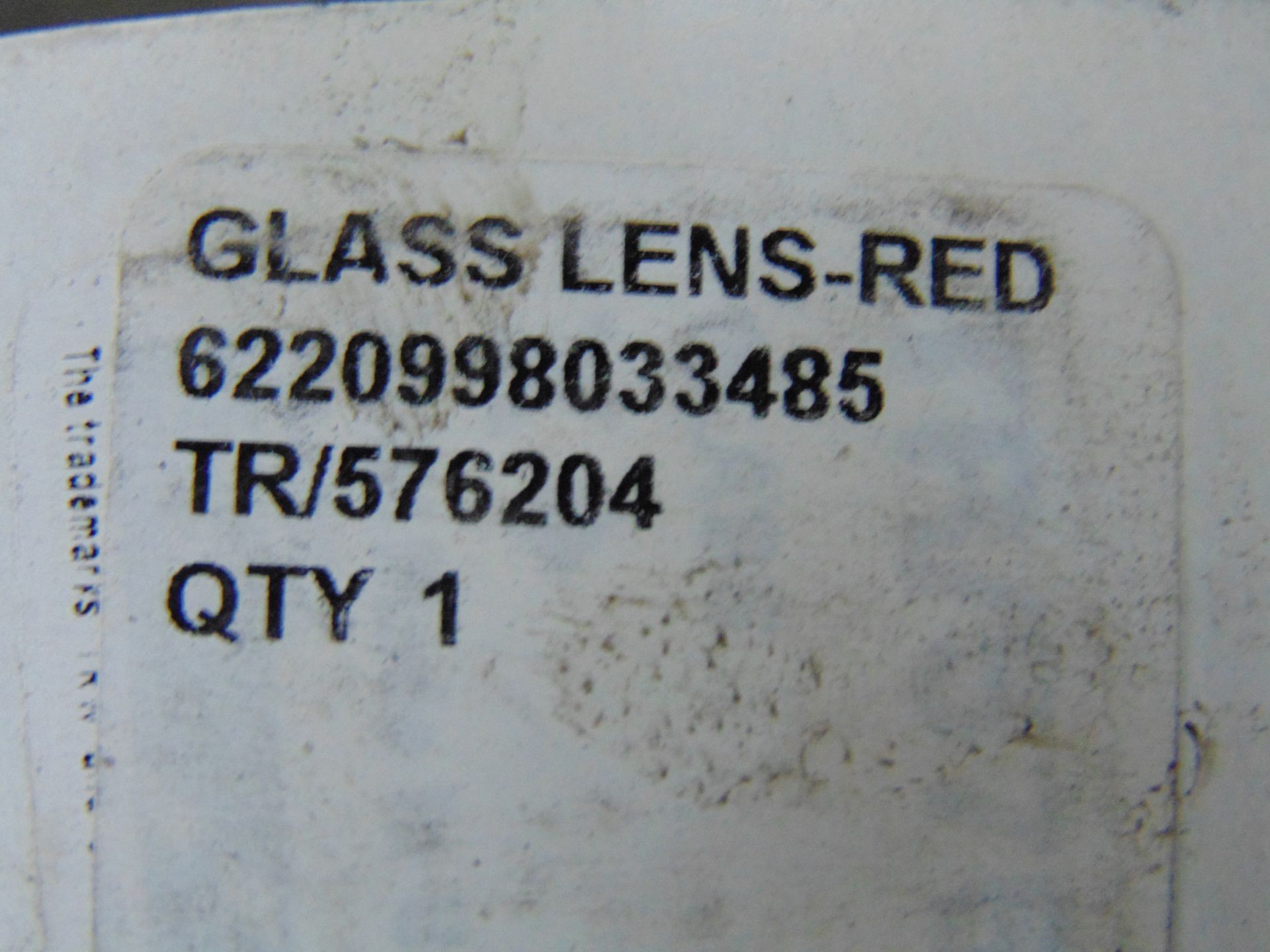 18 x Land Rover Series and Defender models replacement glass lenses - Image 4 of 4