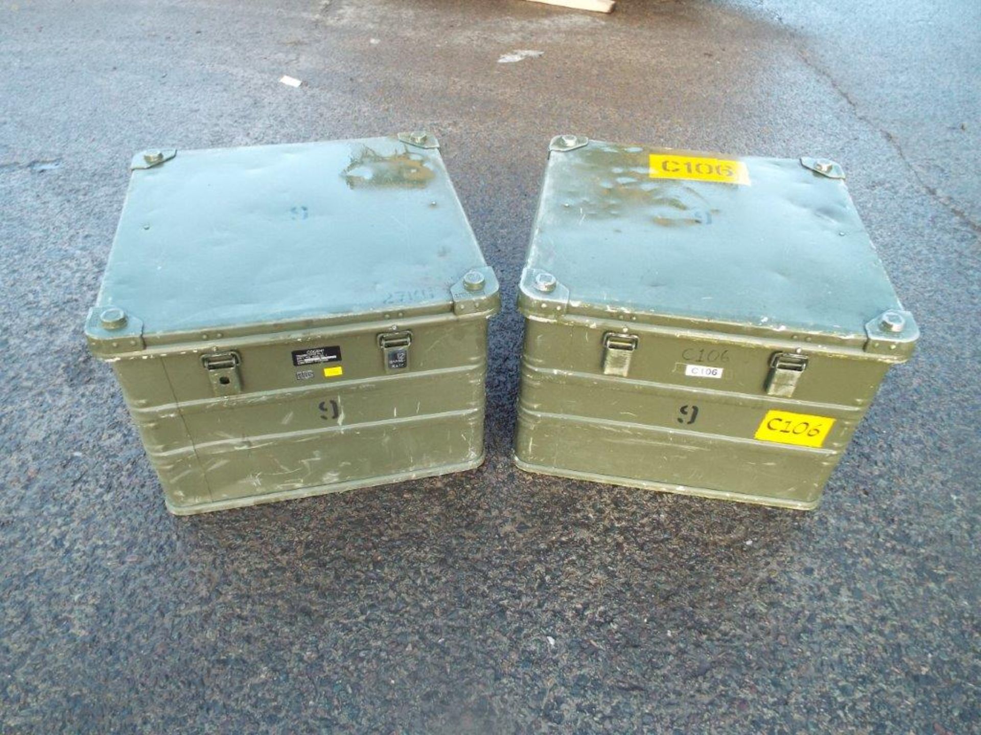 2 x Heavy Duty Zarges Aluminium Cases