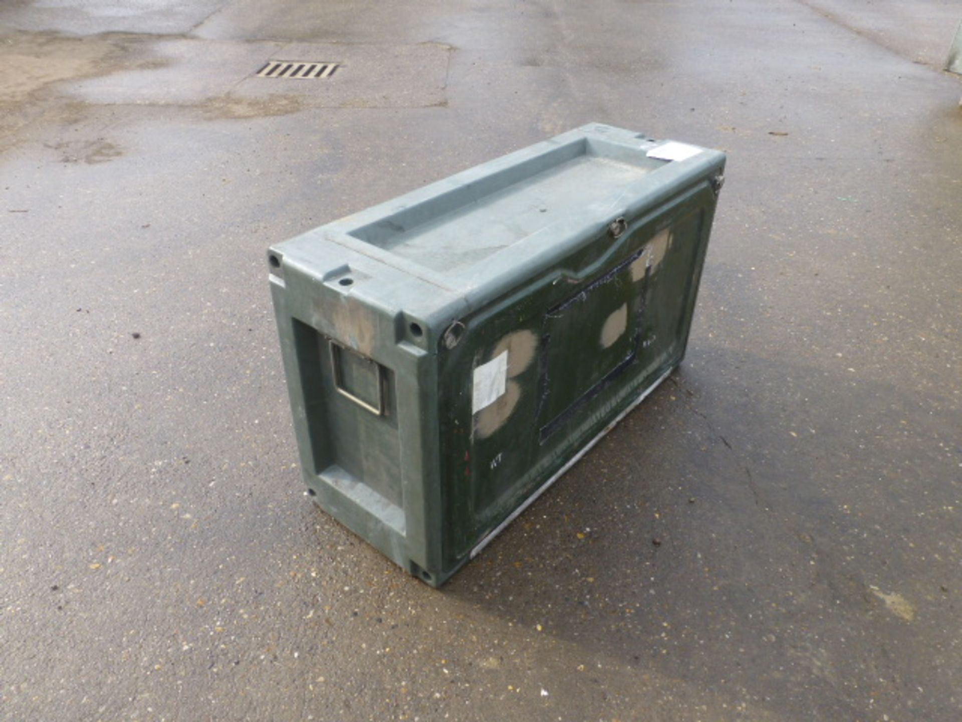 6 x Heavy Duty Interconnecting Storage Boxes - Image 3 of 7