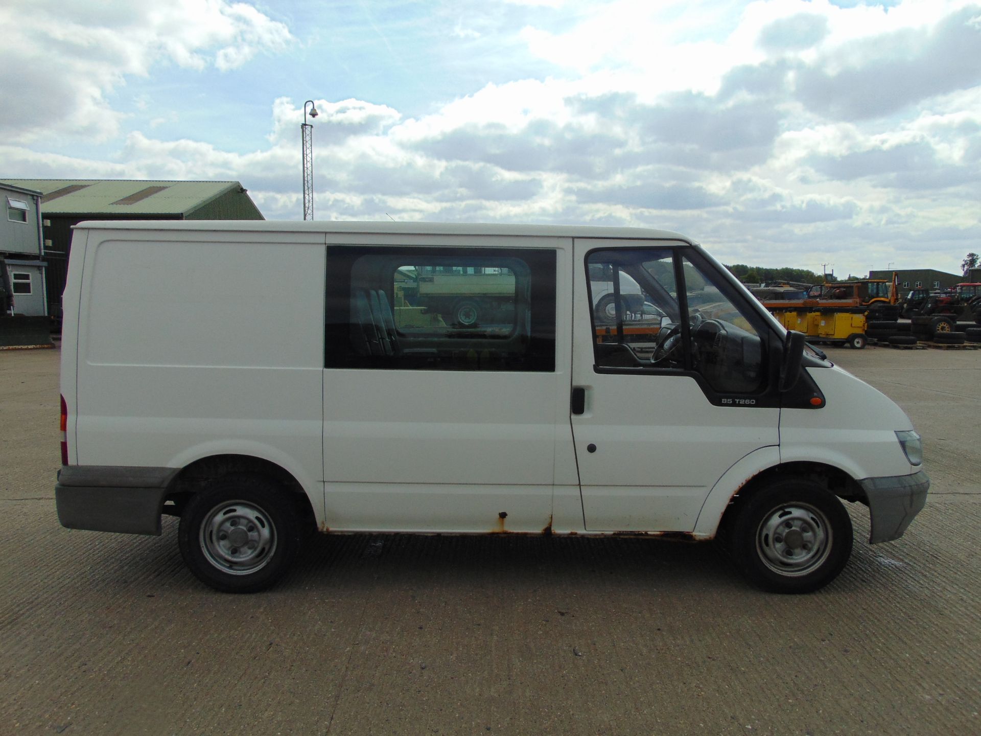 Ford Transit T260 Crew Cab Panel Van - Bild 8 aus 19