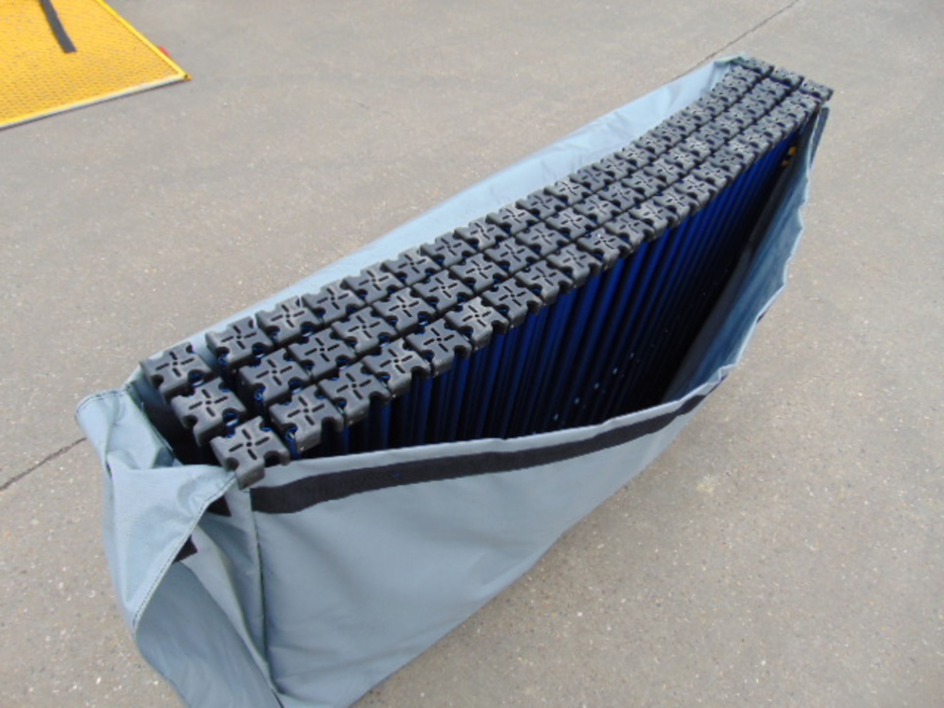 MD1 5m Folding Conveyer - Image 5 of 8
