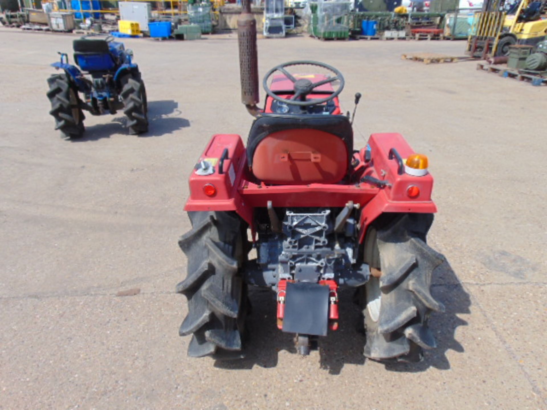 Shibaura SL1543 4WD Compact Tractor 324 hours - Image 6 of 16