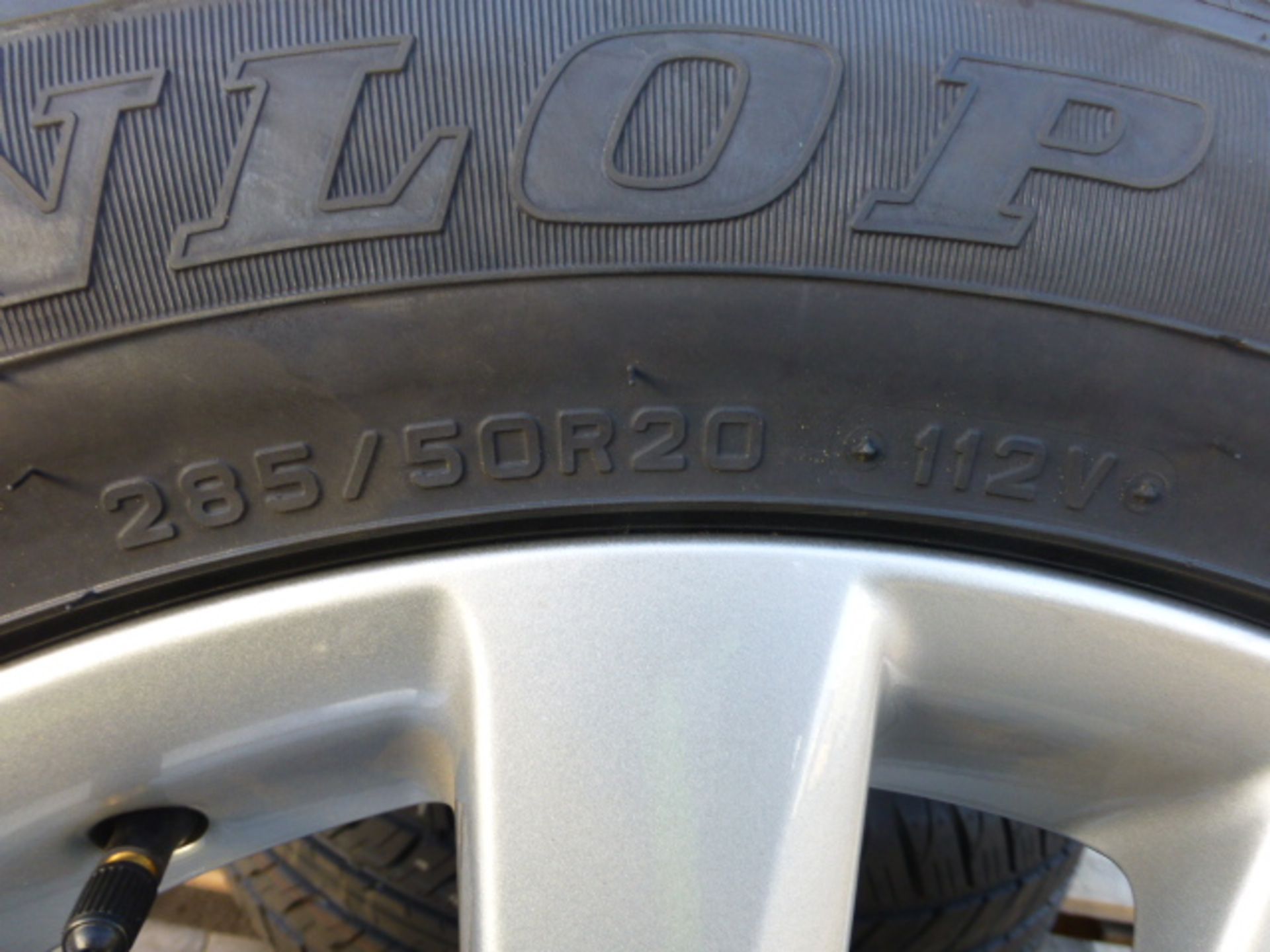 4 x Dunlop PT2A Grandtrek 285/50R20 Tyres on Land Cruiser V8 Rims - Image 5 of 6